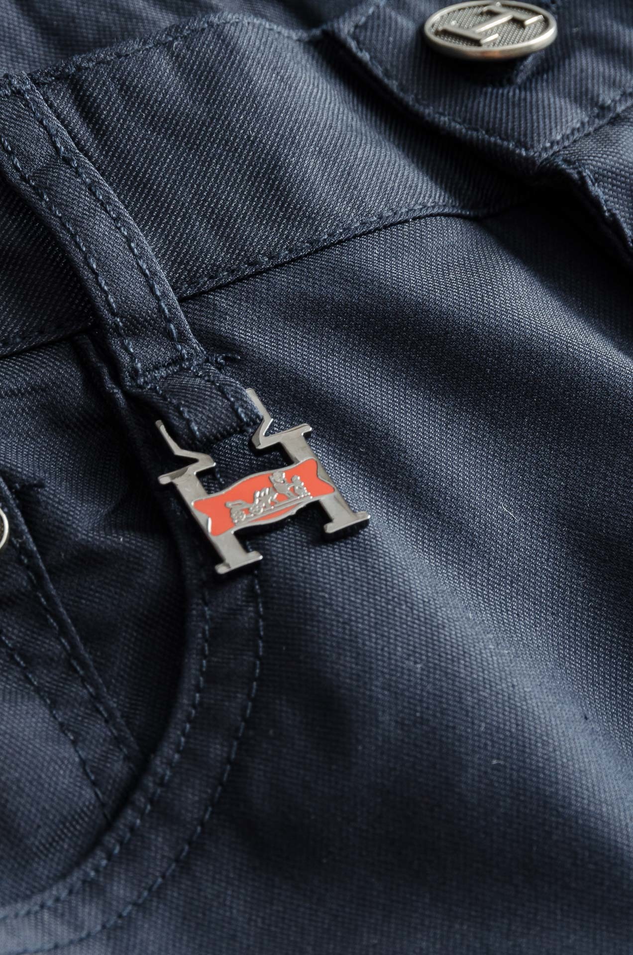 HERMES 25ss春夏轻奢时尚定制休闲西裤,简洁干练的风格,精致卓越的品质男装,每款的设计点