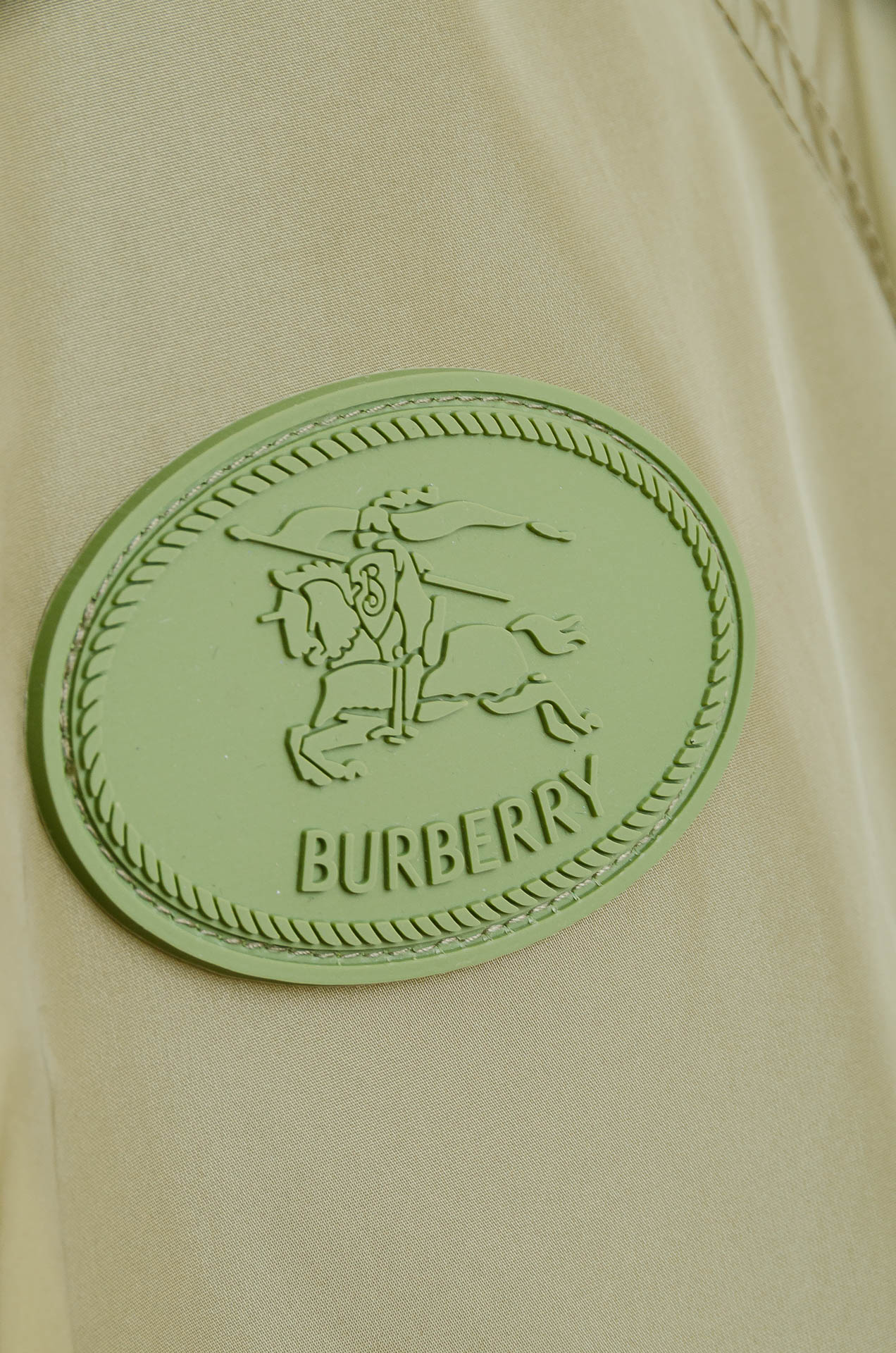 ☀️☀️BBR 巴宝莉2025男士夹克防晒服#全新户外轻薄防晒外套上线，整体超前时髦的设计，打破设计师以