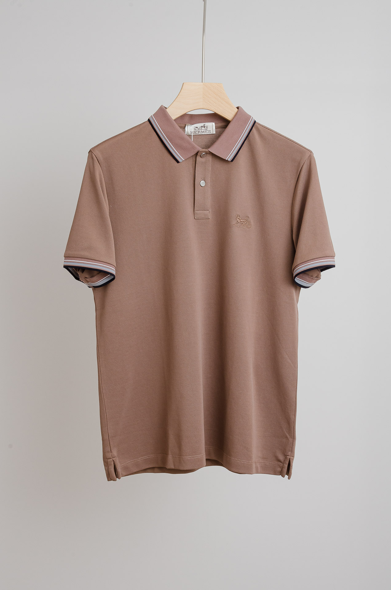 ☀☀HERMES2025SS春夏新款网眼珠地Polo衫，男士翻领商务休闲短袖Polo衫！商务休闲皆宜的百