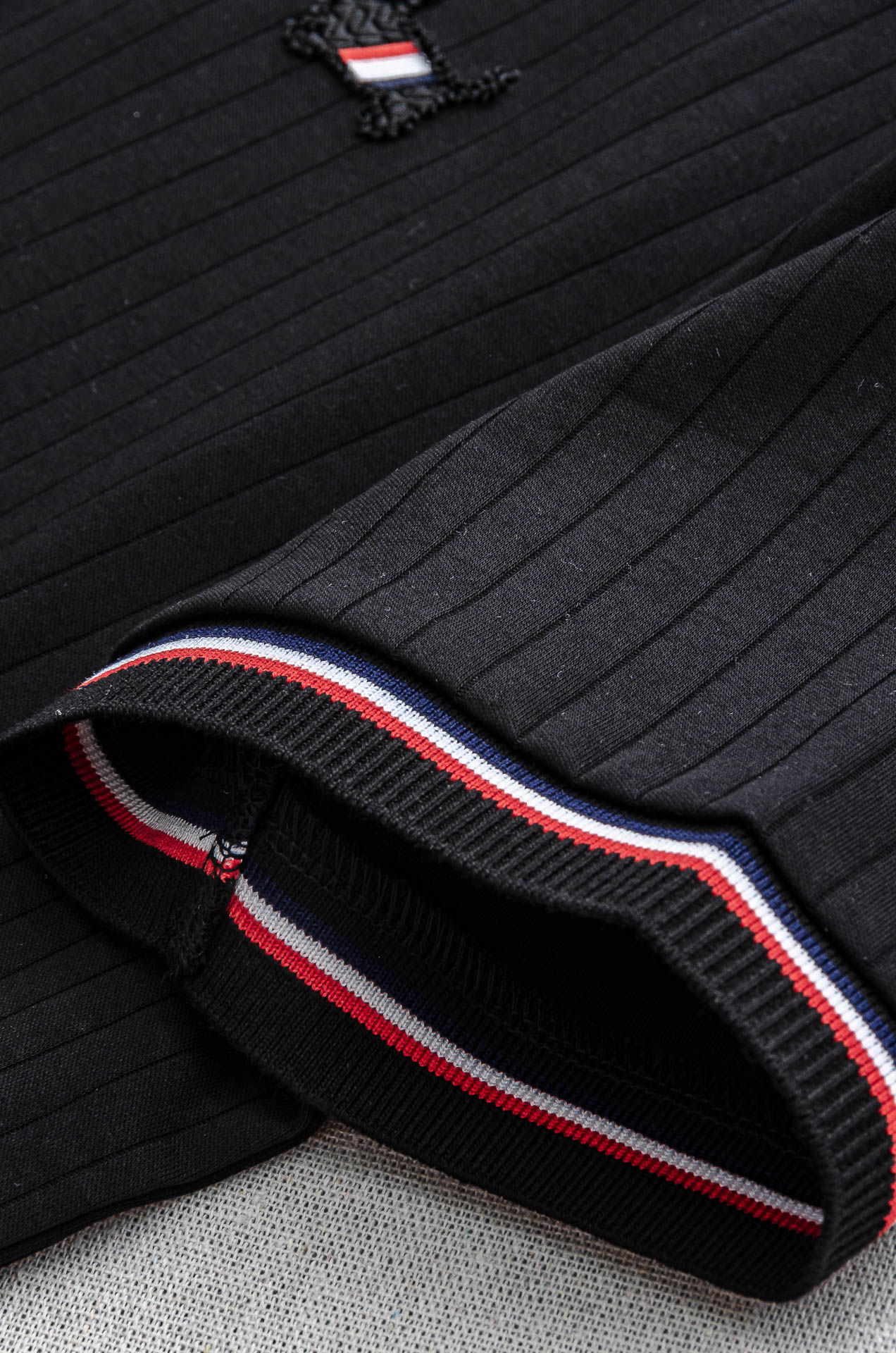 TB -2025ss 会呼吸的面料100%匹马棉胸前标志性装饰竖条纹肌理感男士翻领短袖T恤衫#面料精选生