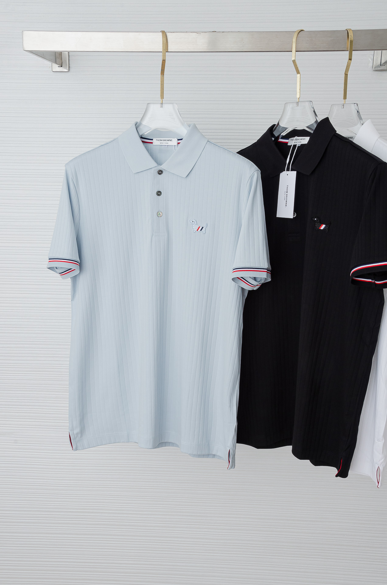 TB -2025ss 会呼吸的面料100%匹马棉胸前标志性装饰竖条纹肌理感男士翻领短袖T恤衫#面料精选生