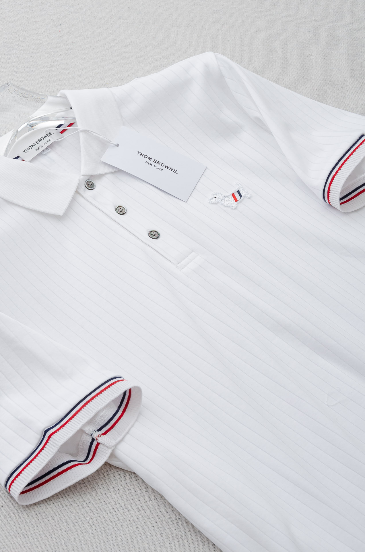 TB -2025ss 会呼吸的面料100%匹马棉胸前标志性装饰竖条纹肌理感男士翻领短袖T恤衫#面料精选生