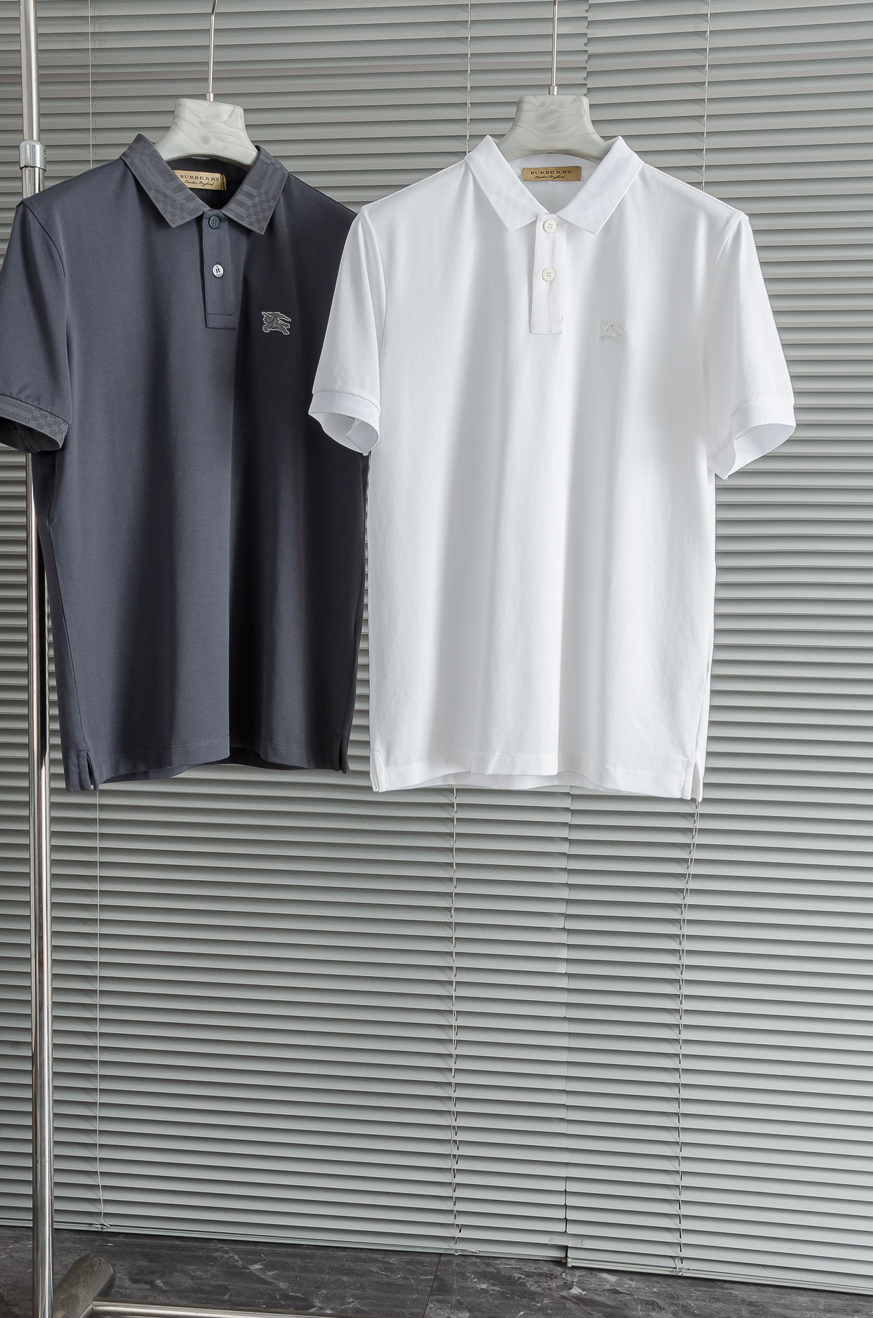 BURBER*RY 巴宝莉25SS春夏新款网眼珠地液氨处理工艺Polo衫，男士经典条纹撞色翻领商务休闲短