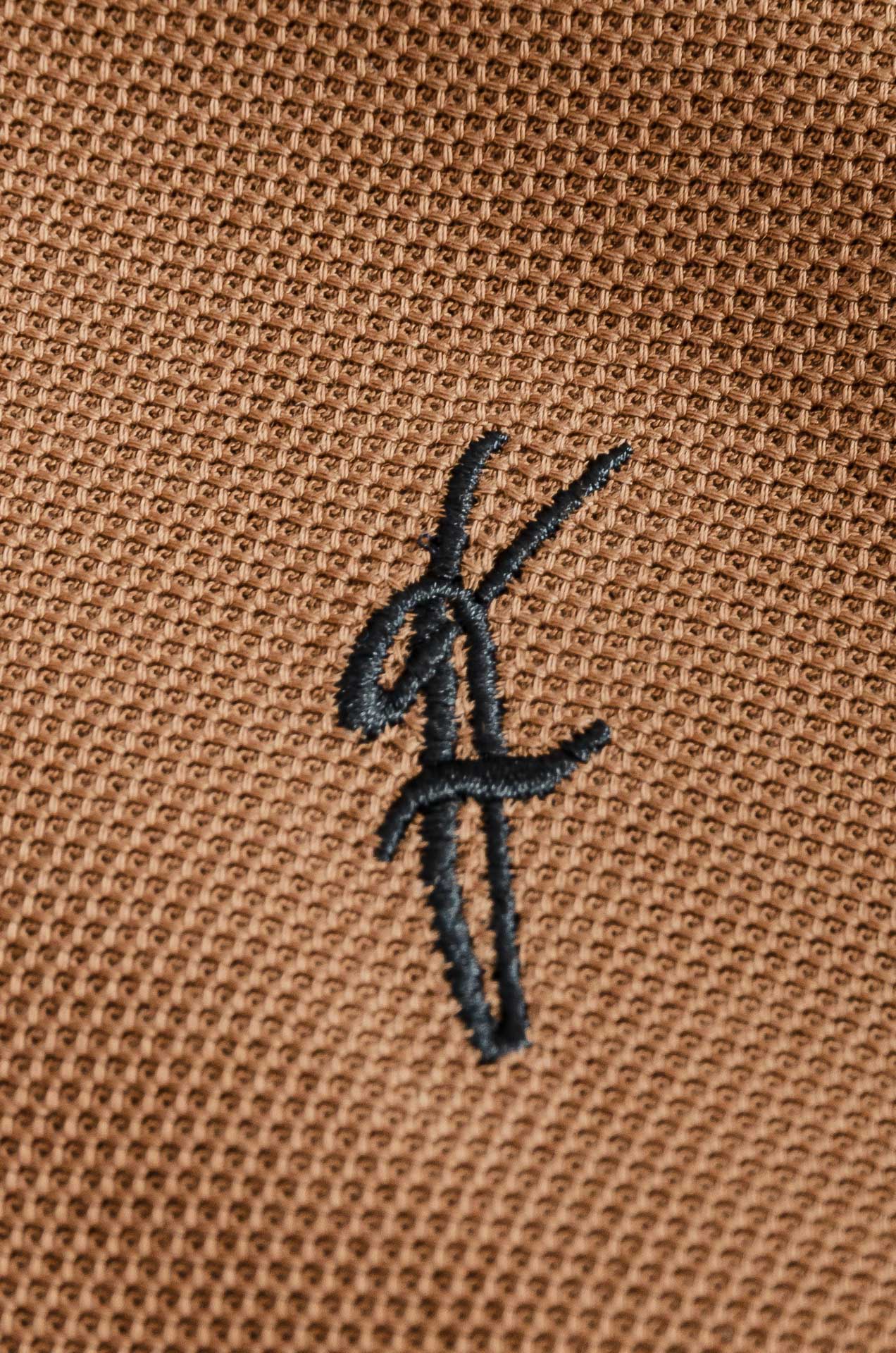 Ferragamo 菲拉格慕2025ss 会呼吸的面料100%皮马棉胸前标志性刺绣装饰男士圆领短袖T恤衫