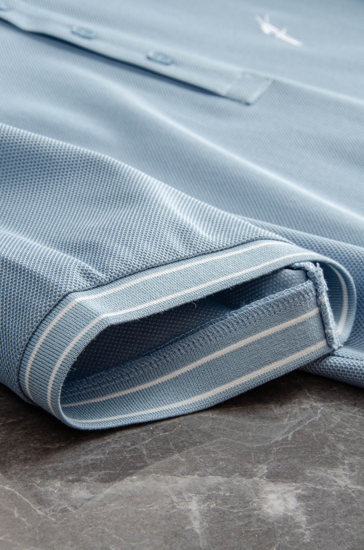 Ferragamo菲拉格慕2025ss 会呼吸的面料100%皮马棉胸前标志性刺绣装饰男士圆领短袖T恤衫#