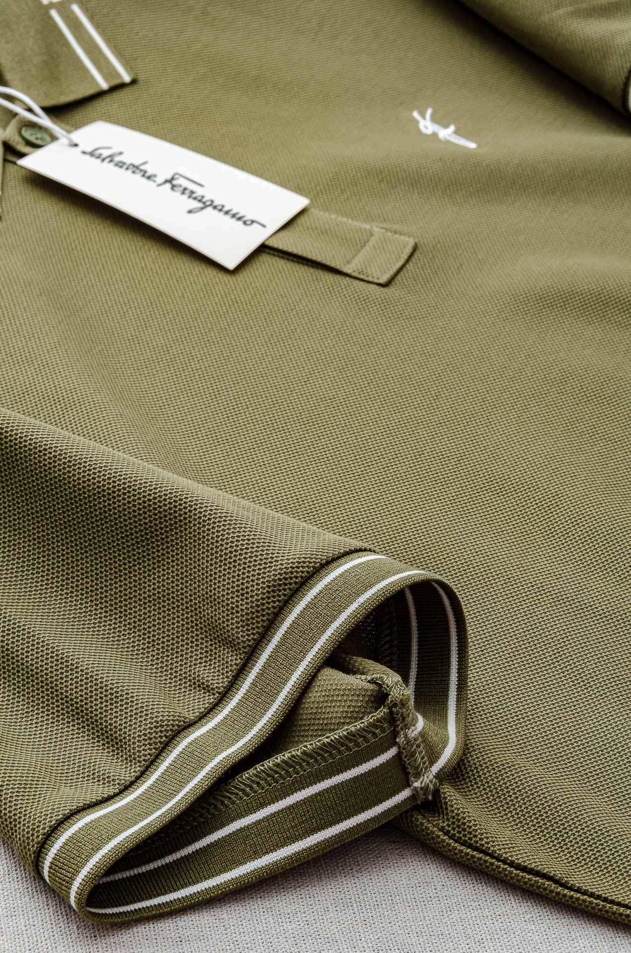 菲拉格慕2025ss 会呼吸的面料100%皮马棉胸前标志性刺绣装饰男士圆领短袖T恤衫#面料精选生长于美国