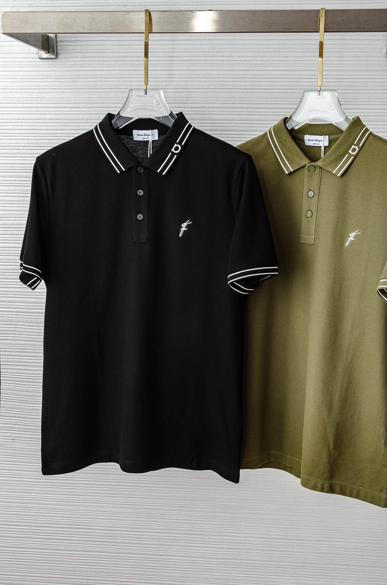 菲拉格慕2025ss 会呼吸的面料100%皮马棉胸前标志性刺绣装饰男士圆领短袖T恤衫#面料精选生长于美国