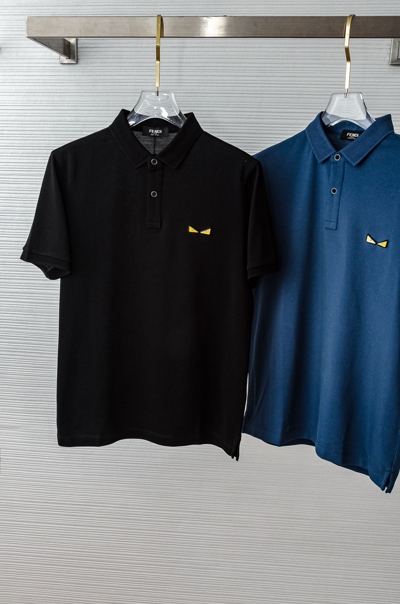 Fendi2025SS春夏新款网眼珠地Polo衫，男士翻领商务休闲短袖Polo衫！商务休闲皆宜的百搭款式