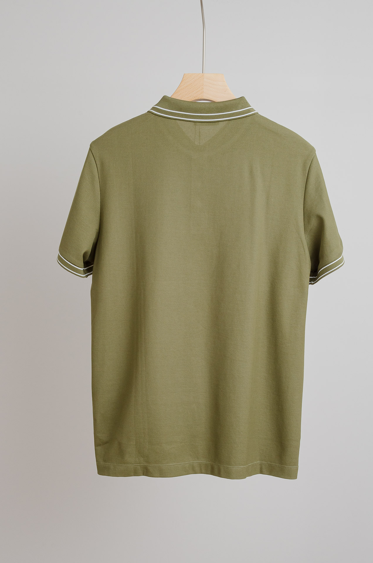 ☀️☀️ 菲拉格慕2025ss 会呼吸的面料100%皮马棉胸前标志性刺绣装饰男士圆领短袖T恤衫#面料精选