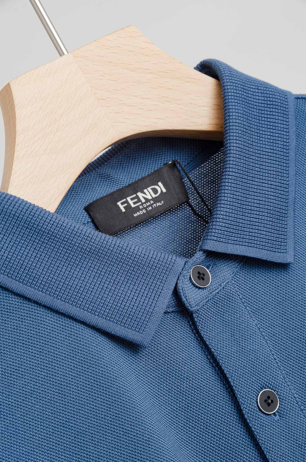 ☀☀FENDI2025SS春夏新款网眼珠地Polo衫，男士翻领商务休闲短袖Polo衫！商务休闲皆宜的百搭