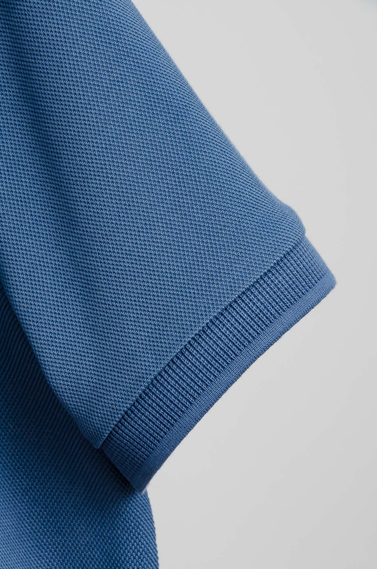 ☀☀FENDI2025SS春夏新款网眼珠地Polo衫，男士翻领商务休闲短袖Polo衫！商务休闲皆宜的百搭