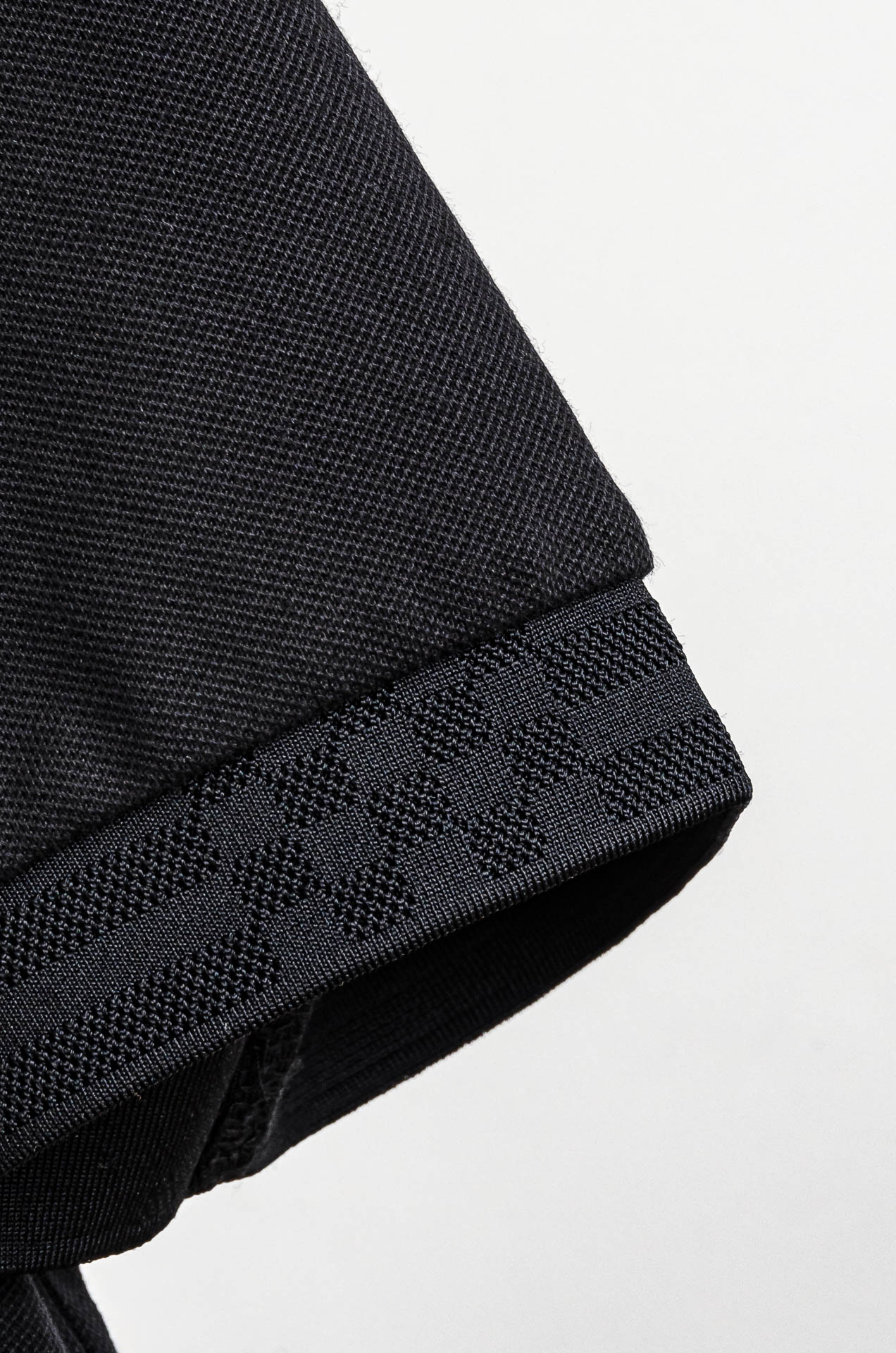 ☀️☀️ BURBERRY 巴宝莉25SS春夏新款网眼珠地液氨处理工艺Polo衫，男士经典条纹撞色翻领商