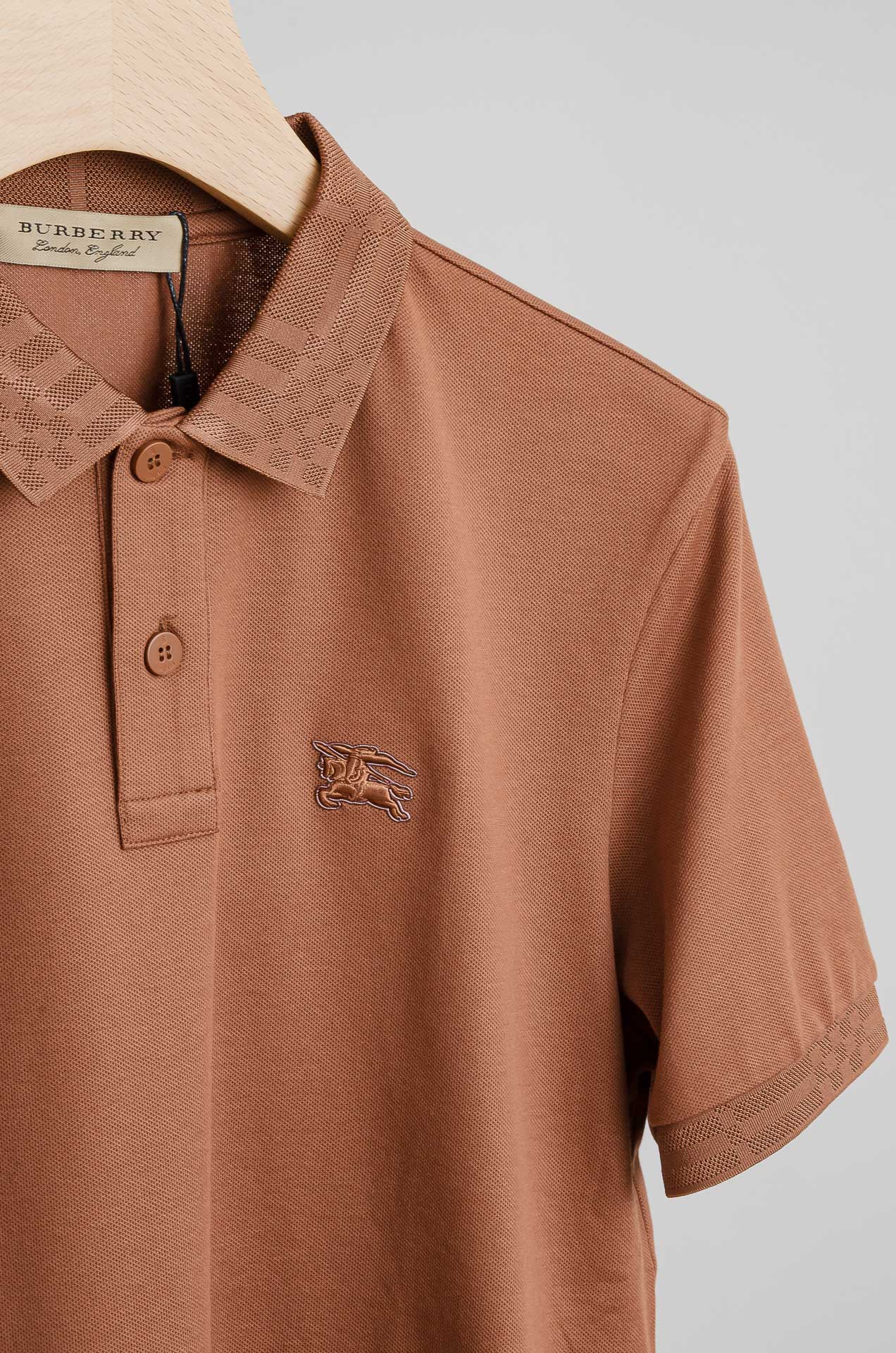 ☀️☀️ BURBERRY 巴宝莉25SS春夏新款网眼珠地液氨处理工艺Polo衫，男士经典条纹撞色翻领商