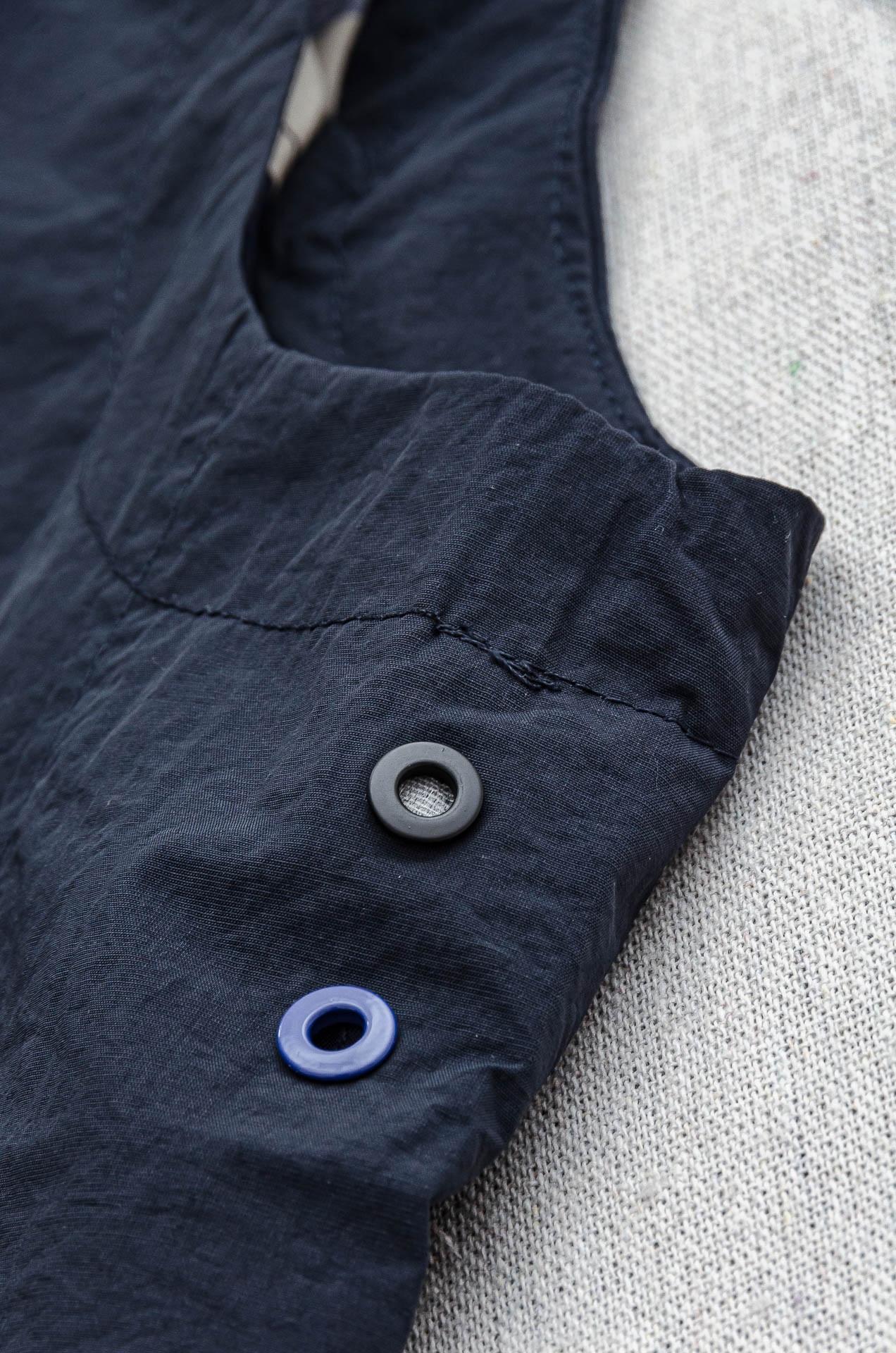 BBR 巴宝莉2025FW 秋冬最新连帽设计男士休闲马甲夹克外套#上身十分的舒适，质感超级的细腻且柔软。