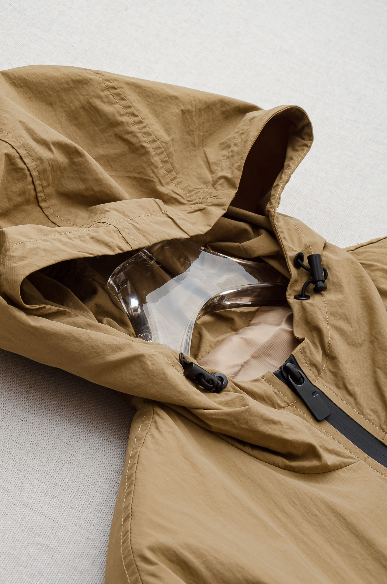 BUR#BERRY 巴宝/莉2025新品连帽防水夹克外套，同步官网发售！原厂代工出品，该款夹克外层超柔聚