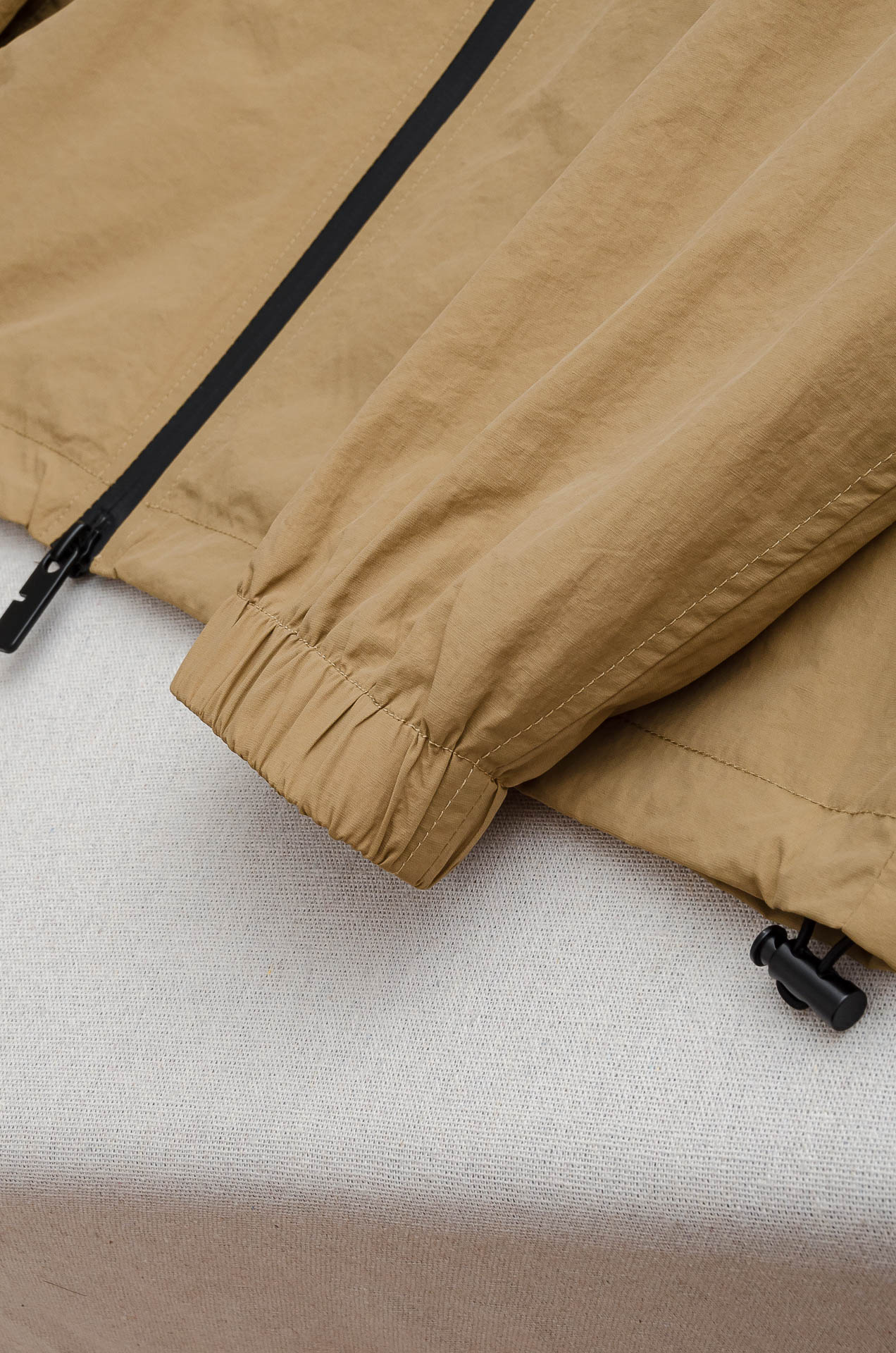 BUR#BERRY 巴宝/莉2025新品连帽防水夹克外套，同步官网发售！原厂代工出品，该款夹克外层超柔聚