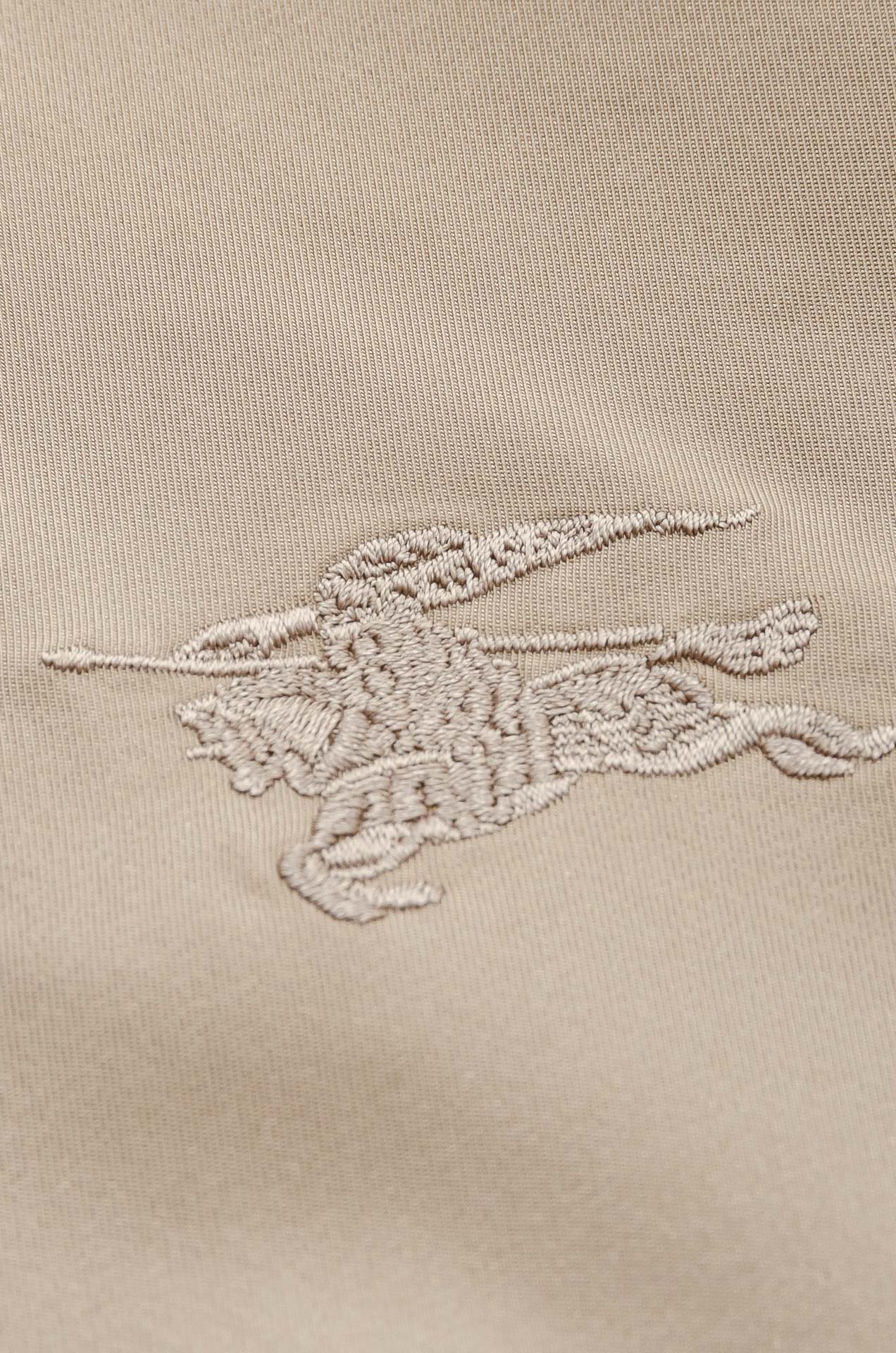 25FW秋冬最新出品 棉质BUR王牌尖货， 原厂原料棉纺厂特供长绒精纺棉质混纺斜纹材质打造。内侧为 Bu