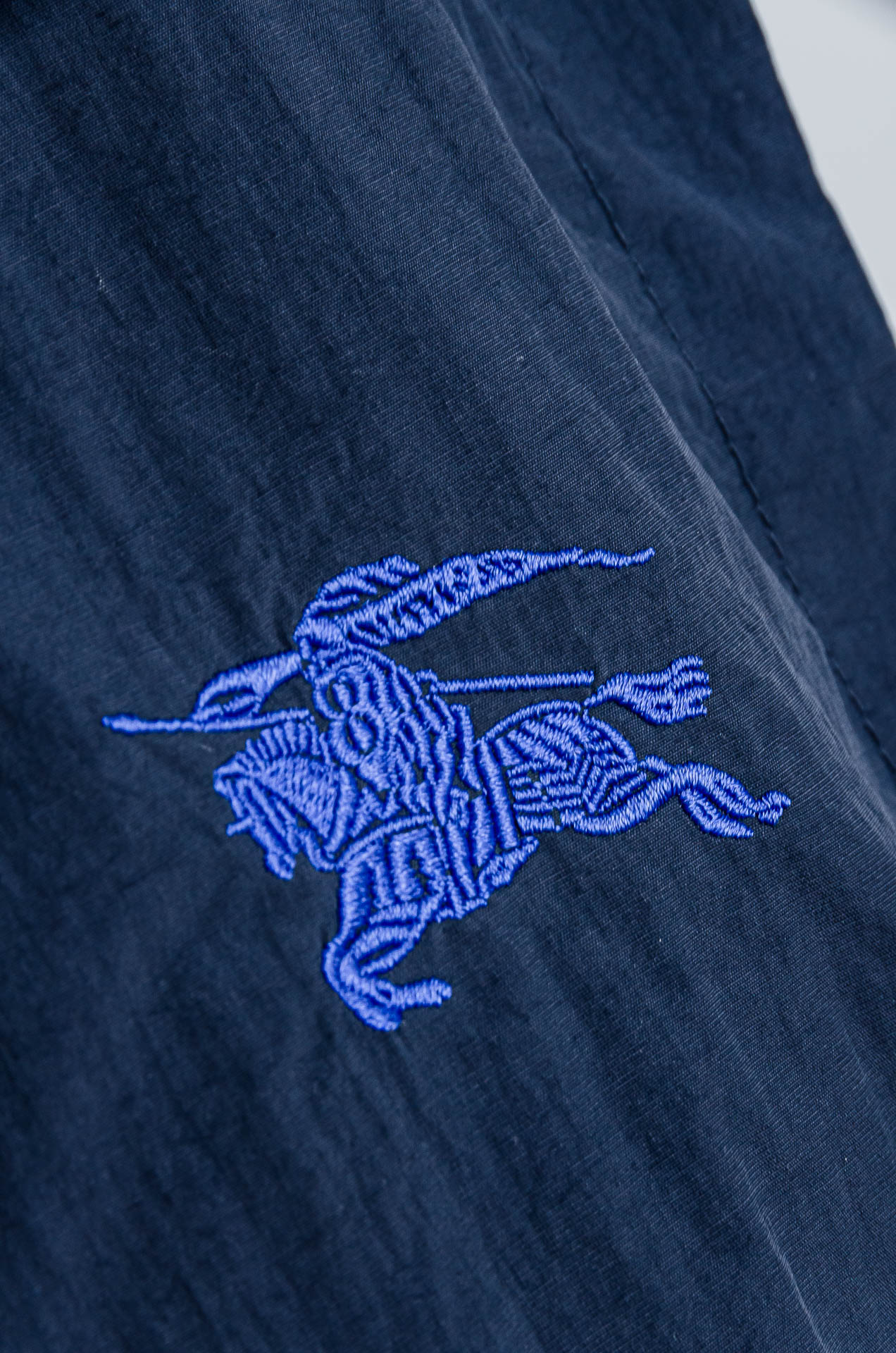 ☀️☀️BURB/ERRY 巴宝/莉2025FW 秋冬最新连帽设计男士休闲马甲夹克外套#轻薄防风面料，柔