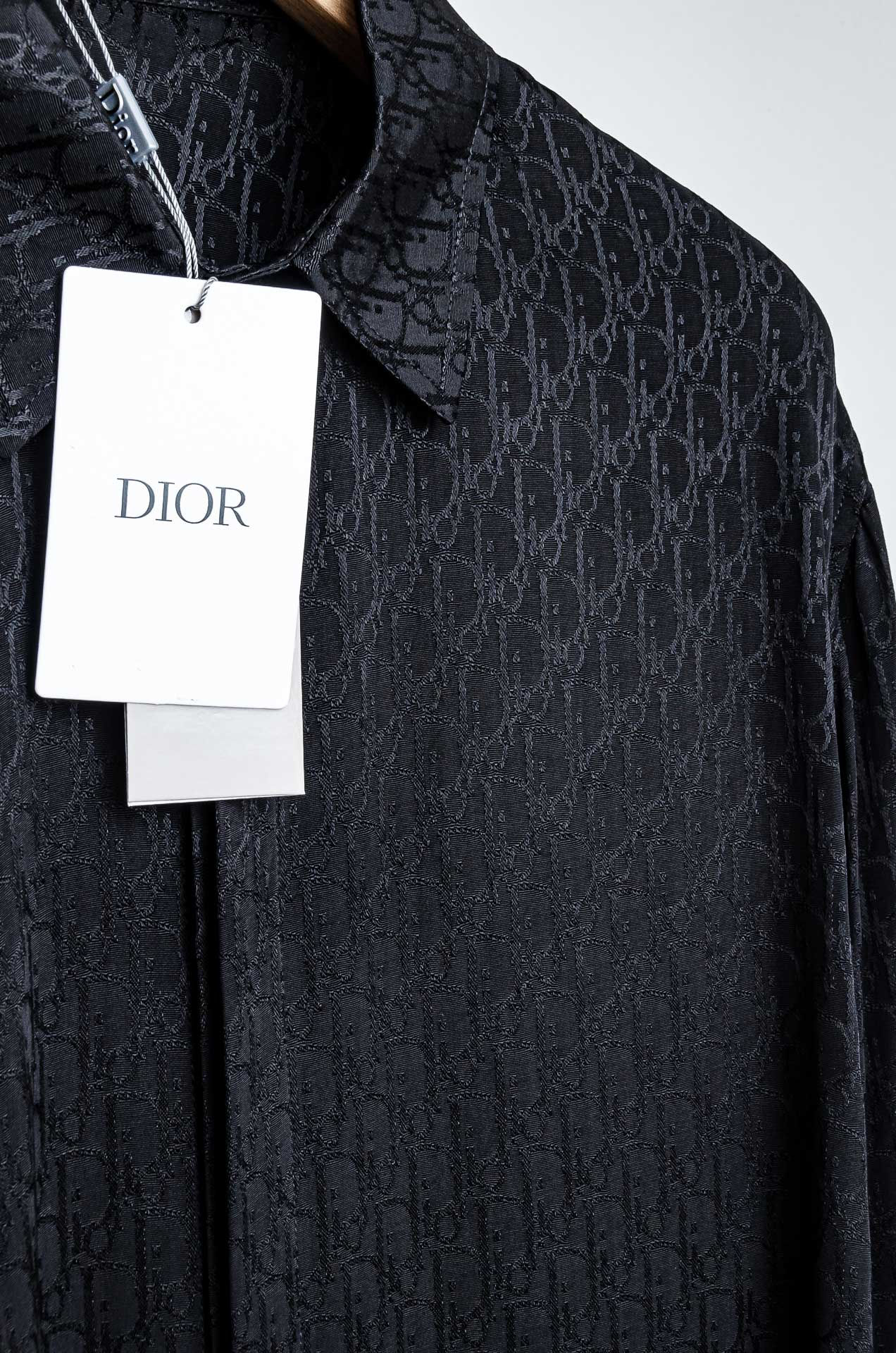 ☀️☀️迪奥dior26新款满幅提花衬衣 #都市简约个性高级风，经典全景提花字母图案设计!最新时尚潮流人