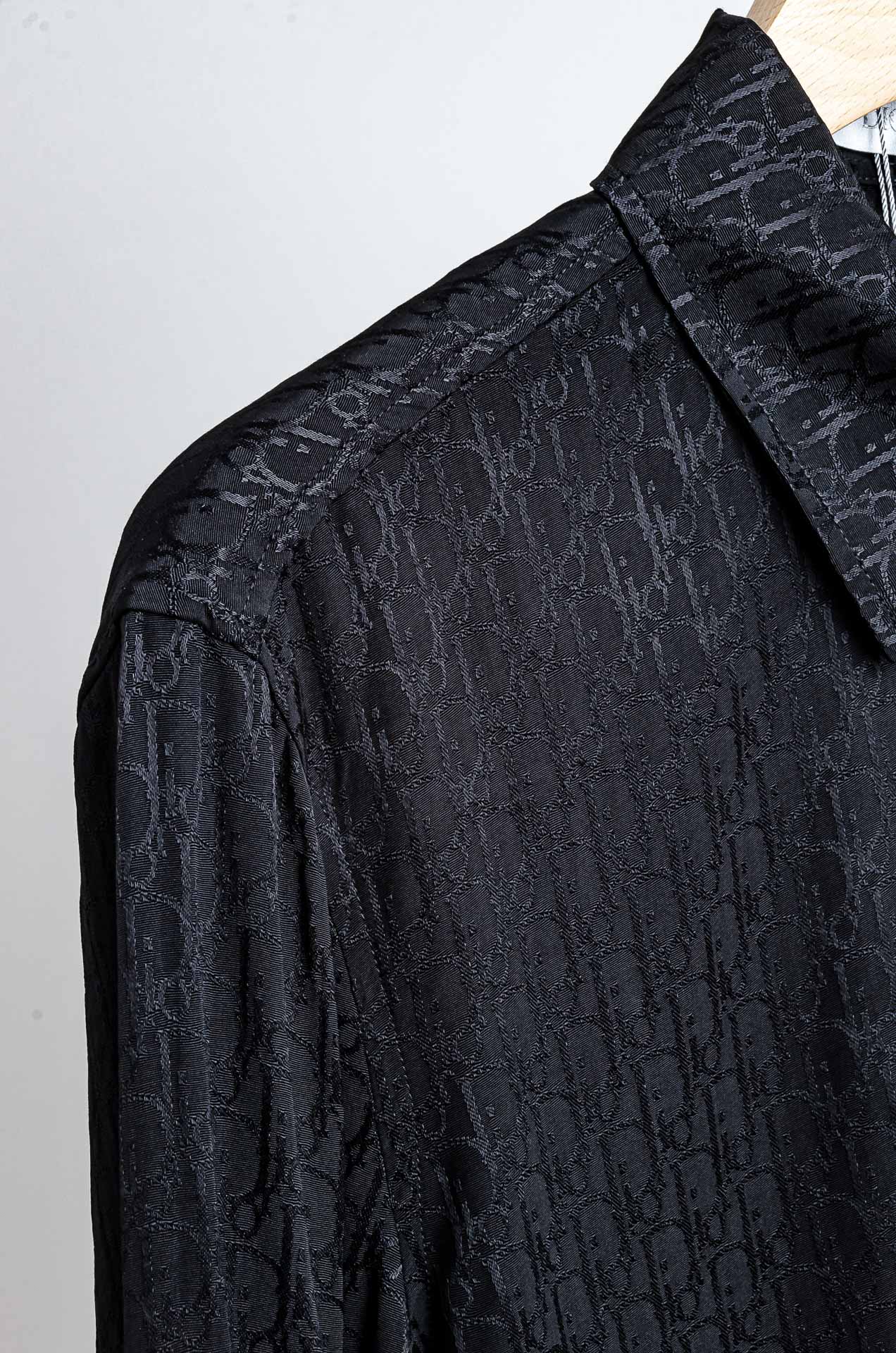 ☀️☀️迪奥dior26新款满幅提花衬衣 #都市简约个性高级风，经典全景提花字母图案设计!最新时尚潮流人