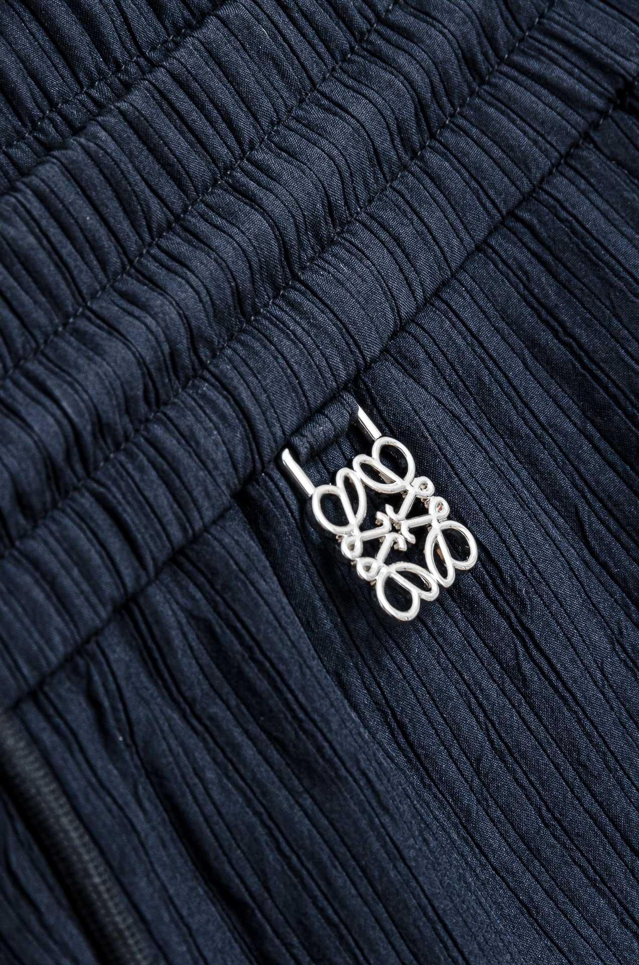 ☀️☀️ 罗意威LOEWE 立体刺绣修饰弹力抽绳腰头男士休闲舒适直筒长裤其匠心打造，毋庸置疑的极品重磅，