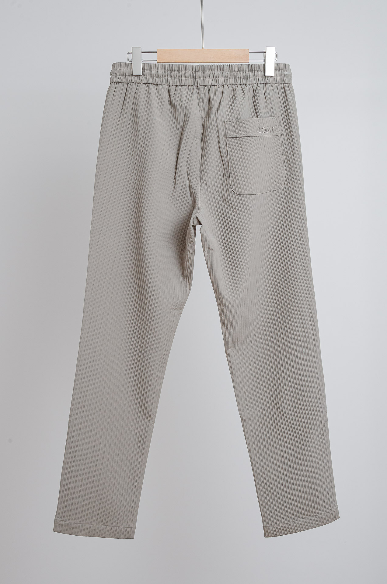 ☀️☀️ 罗意威LOEWE 立体刺绣修饰弹力抽绳腰头男士休闲舒适直筒长裤其匠心打造，毋庸置疑的极品重磅，