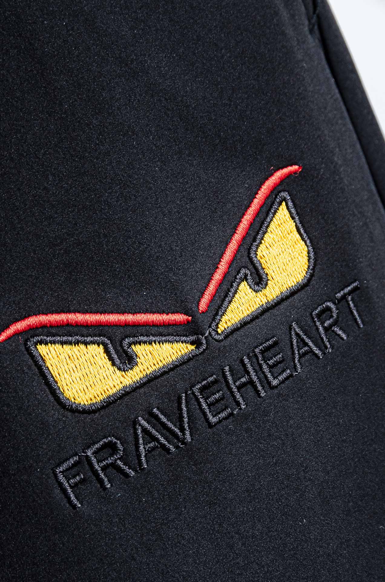 ☀️☀️ 芬迪Fendi 立体刺绣修饰弹力抽绳腰头男士休闲舒适直筒长裤其匠心打造，毋庸置疑的极品重磅，无