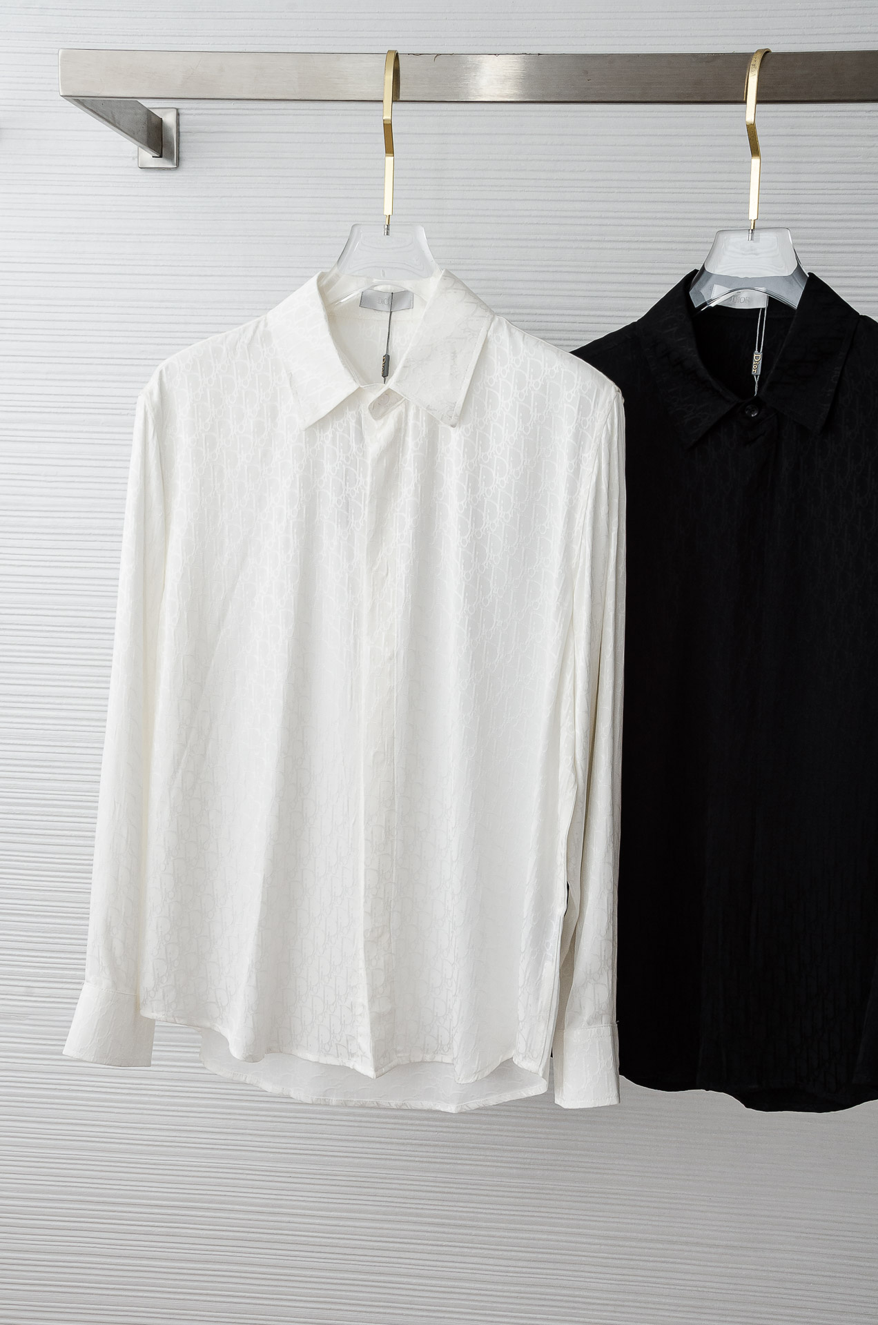 迪奥dior2025新款满幅提花衬衣 #都市简约个性高级风，经典全景提花字母图案设计!最新时尚潮流人气产