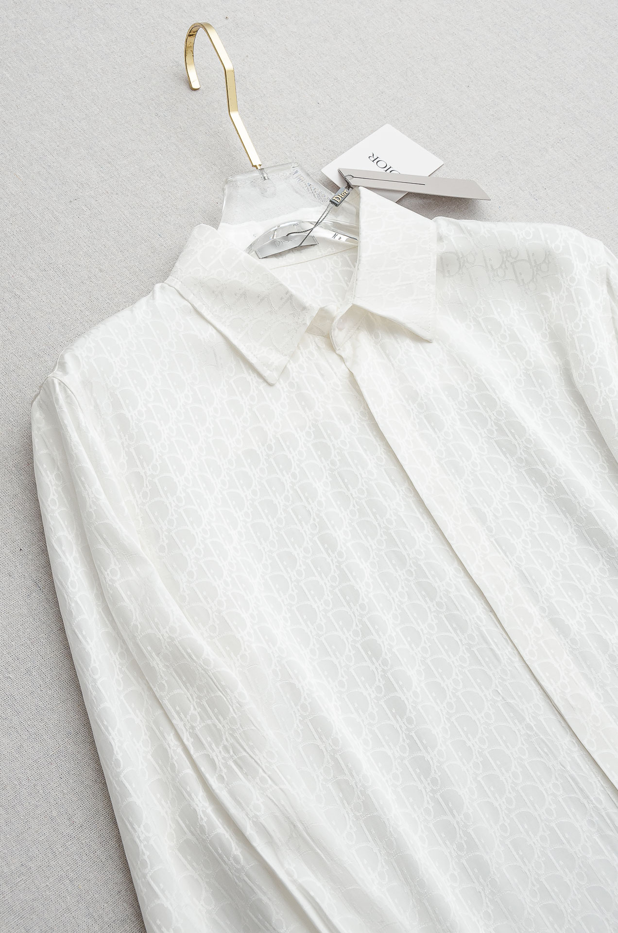 迪奥dior2025新款满幅提花衬衣 #都市简约个性高级风，经典全景提花字母图案设计!最新时尚潮流人气产