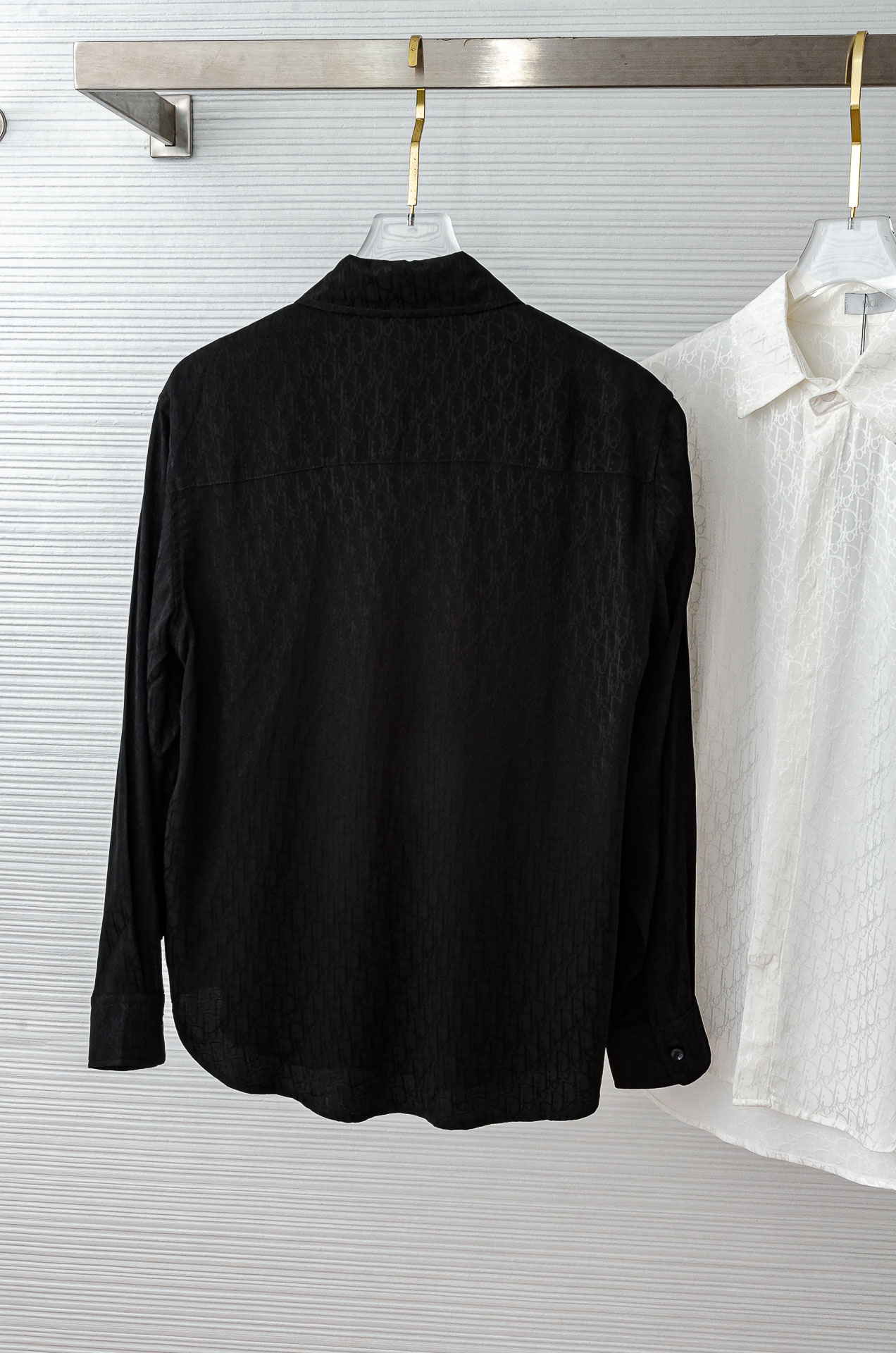 迪奥dior2025新款满幅提花衬衣 #都市简约个性高级风，经典全景提花字母图案设计!最新时尚潮流人气产