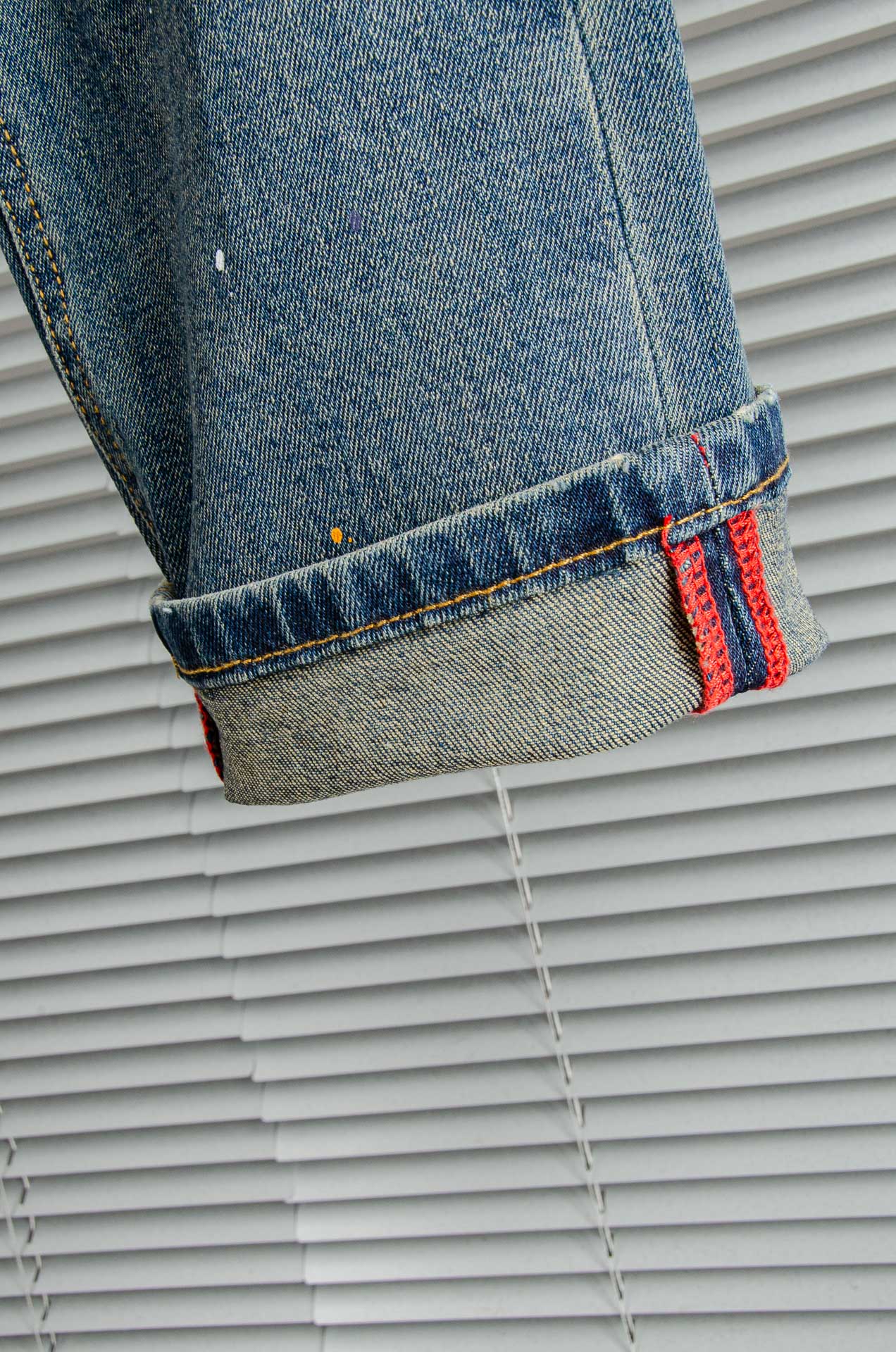 罗意威loewe 男士时装款商务休闲丹宁牛仔裤巴黎秀场演绎款！！高端奢华且非常牛掰的一款丹宁裤装，前插袋