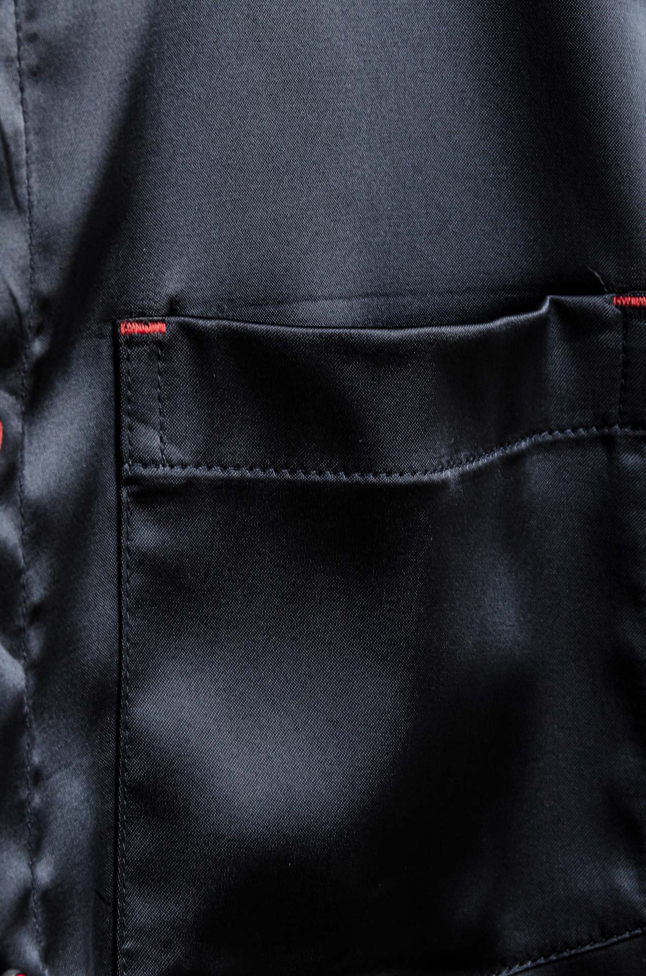 ☀️☀️kiton2025新品高端商务休闲定制纽扣免烫男士典雅纯色翻领长袖衬衫真的是秋季必备款了，抗皱耐