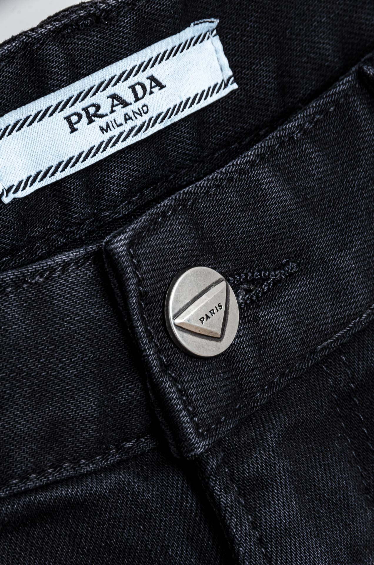 ☀️☀️Prada普拉达2026男士时尚直筒牛仔长裤！最新裤装单品奉献，所有品质控男粉必须入手的极品，这