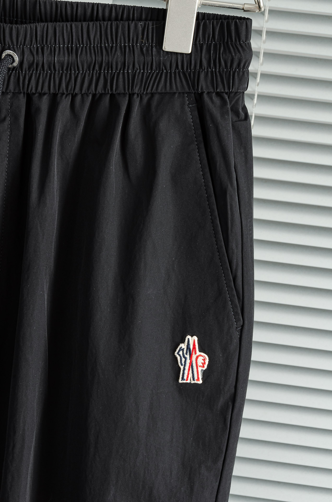 Moncler 2025FW科技轻薄尼龙面料夹克套装#(夹克外套+长裤)贸易公司稀有面料流出，市面上罕见