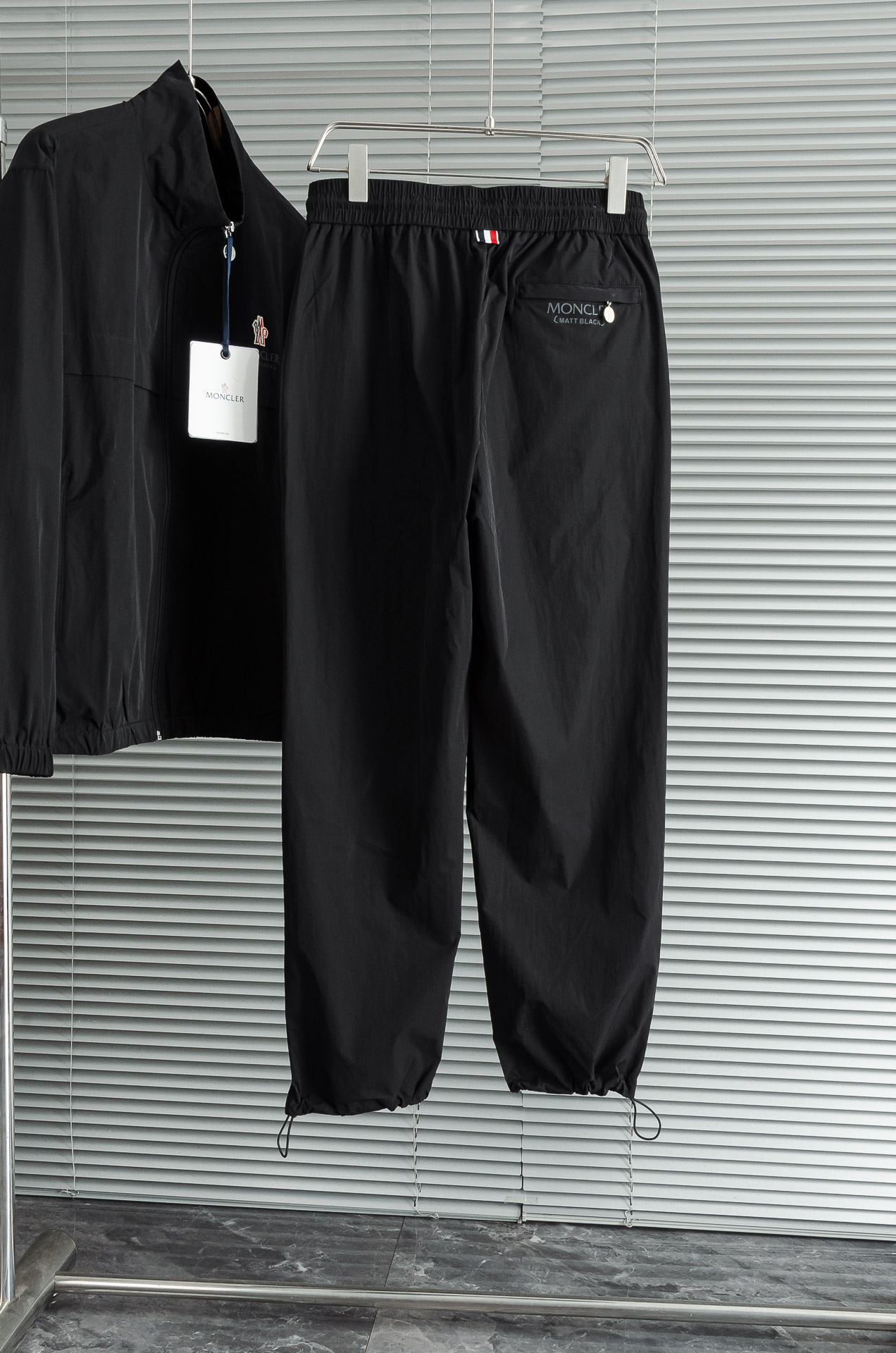 Moncler 2025FW科技轻薄尼龙面料夹克套装#(夹克外套+长裤)贸易公司稀有面料流出，市面上罕见