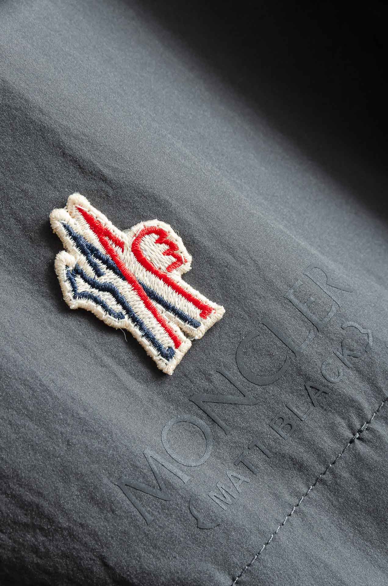 Moncler 2025FW科技轻薄尼龙面料夹克套装#(夹克外套+长裤)贸易公司稀有面料流出，市面上罕见