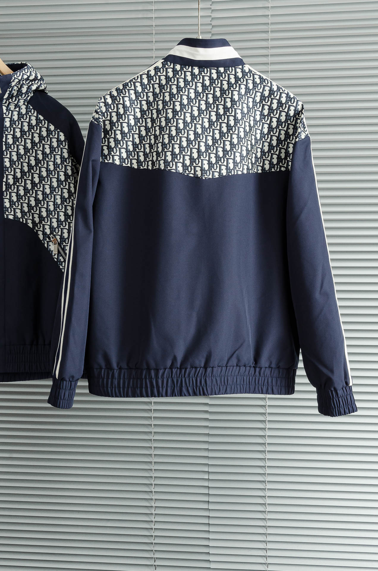 Dior Oblique Hooded Utility Vest迪奥经典老花夹克外套｜实用主义中的法式美