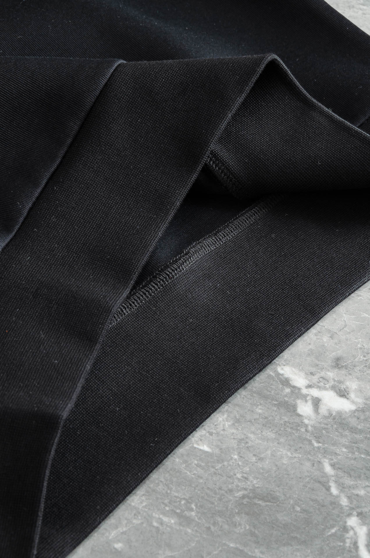 BURBERRY 2025FW新品 空气层肌理感客供进口舒适透气挺括版 拼皮料修饰拉链翻领长袖男士卫衣#