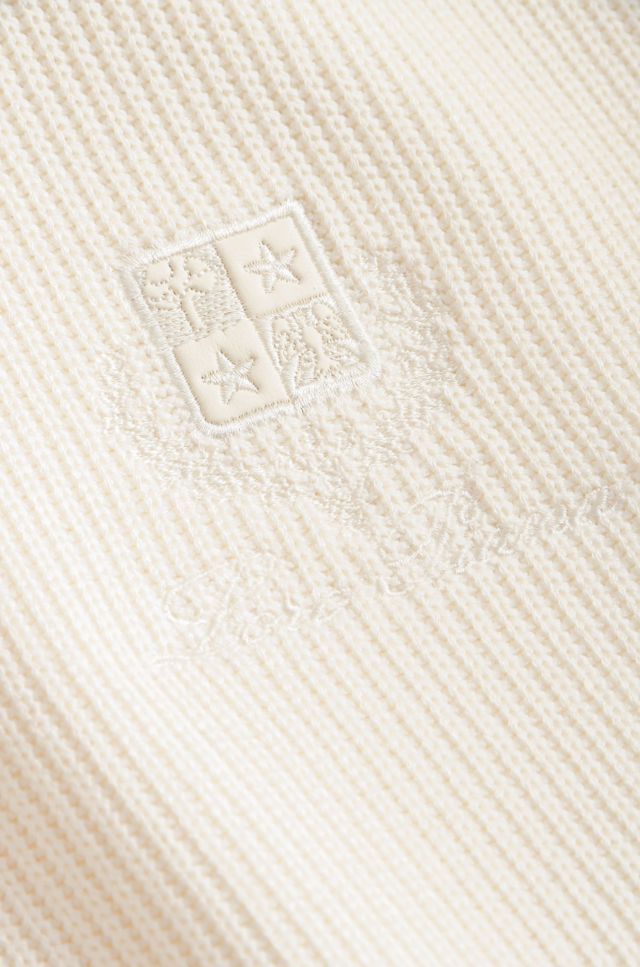 lP🆕 1935FW新品 空气层肌理感客供进口舒适透气挺括版 拼皮料修饰拉链翻领长袖男士卫衣#选用进口面