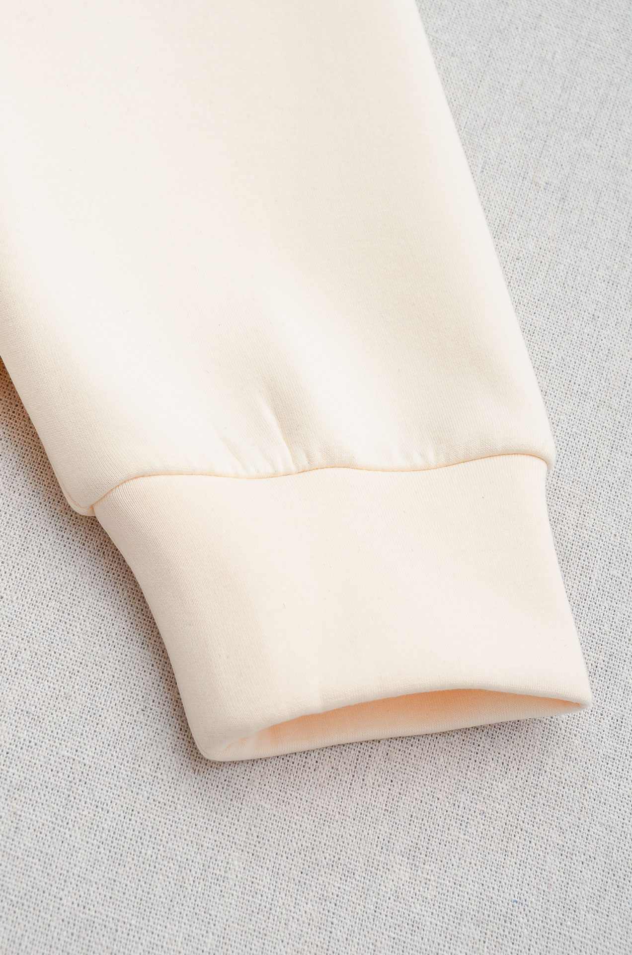 BURBERRY 2025FW新品 空气层肌理感客供进口舒适透气挺括版 拼皮料修饰拉链翻领长袖男士卫衣#