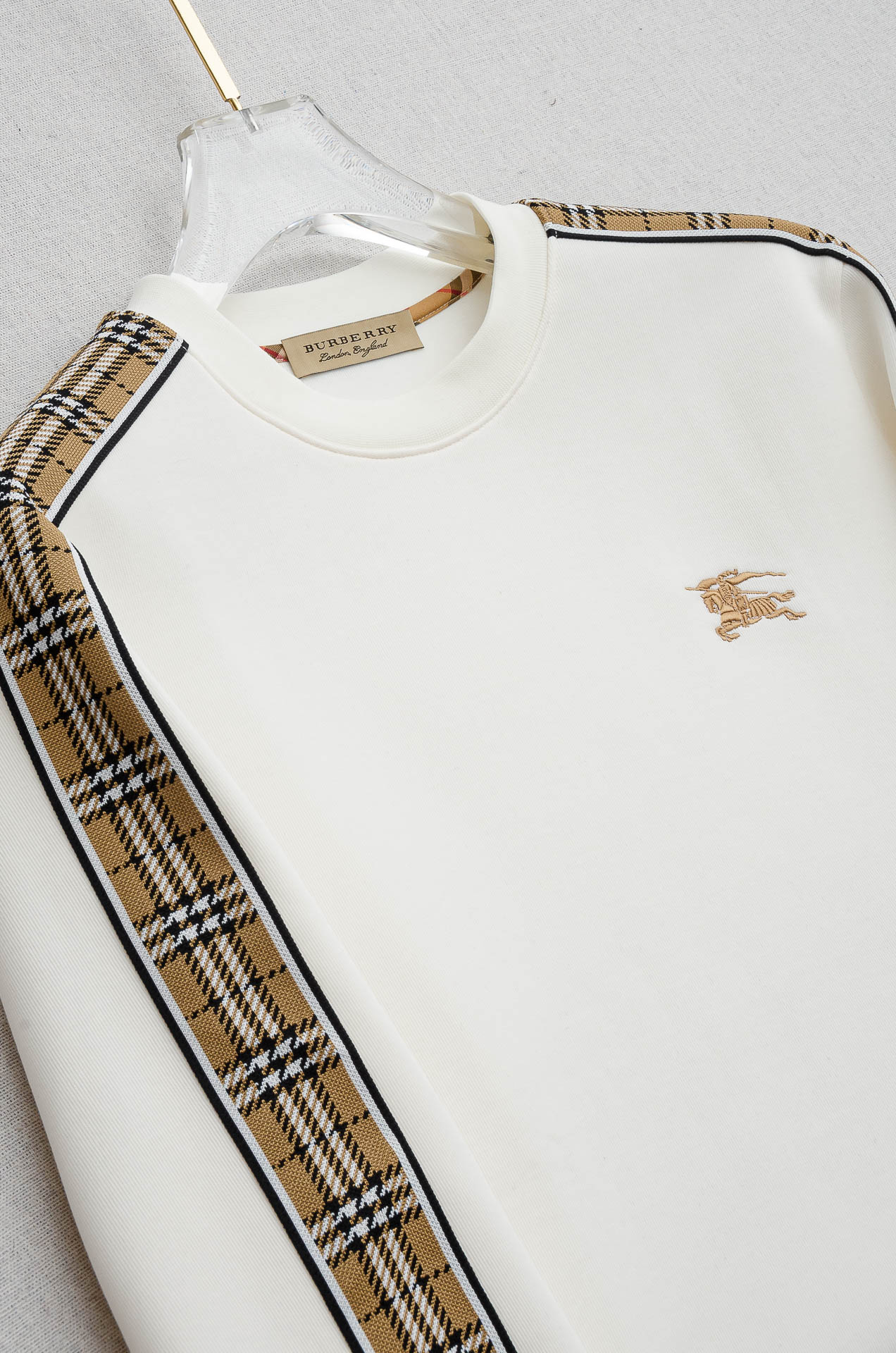 BURBERRY 2025FW新品 空气层肌理感客供进口舒适透气挺括版 拼皮料修饰拉链翻领长袖男士卫衣#