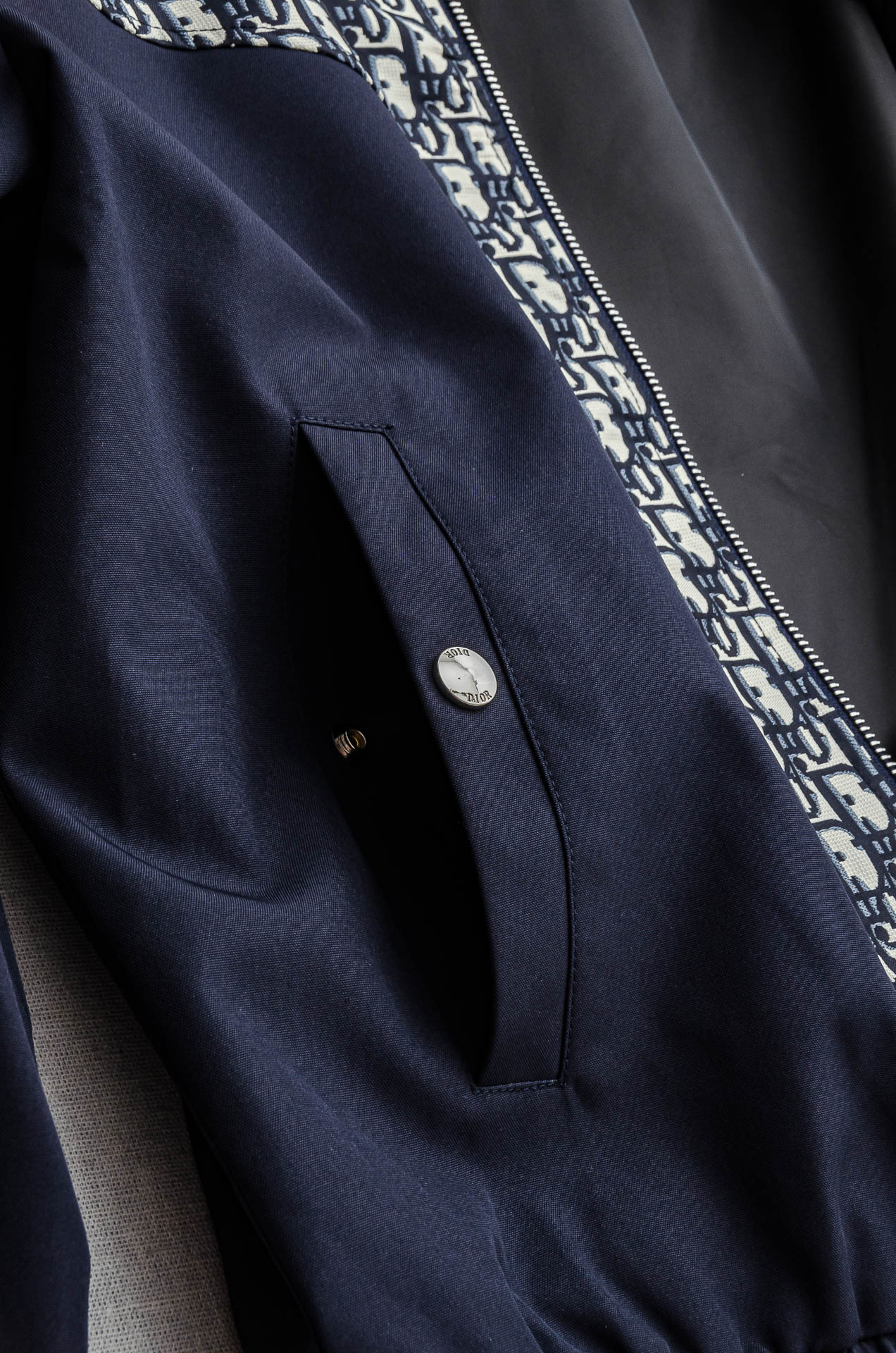 Dior Oblique Hooded Utility Vest迪奥经典老花夹克外套#这款外套以标志性的