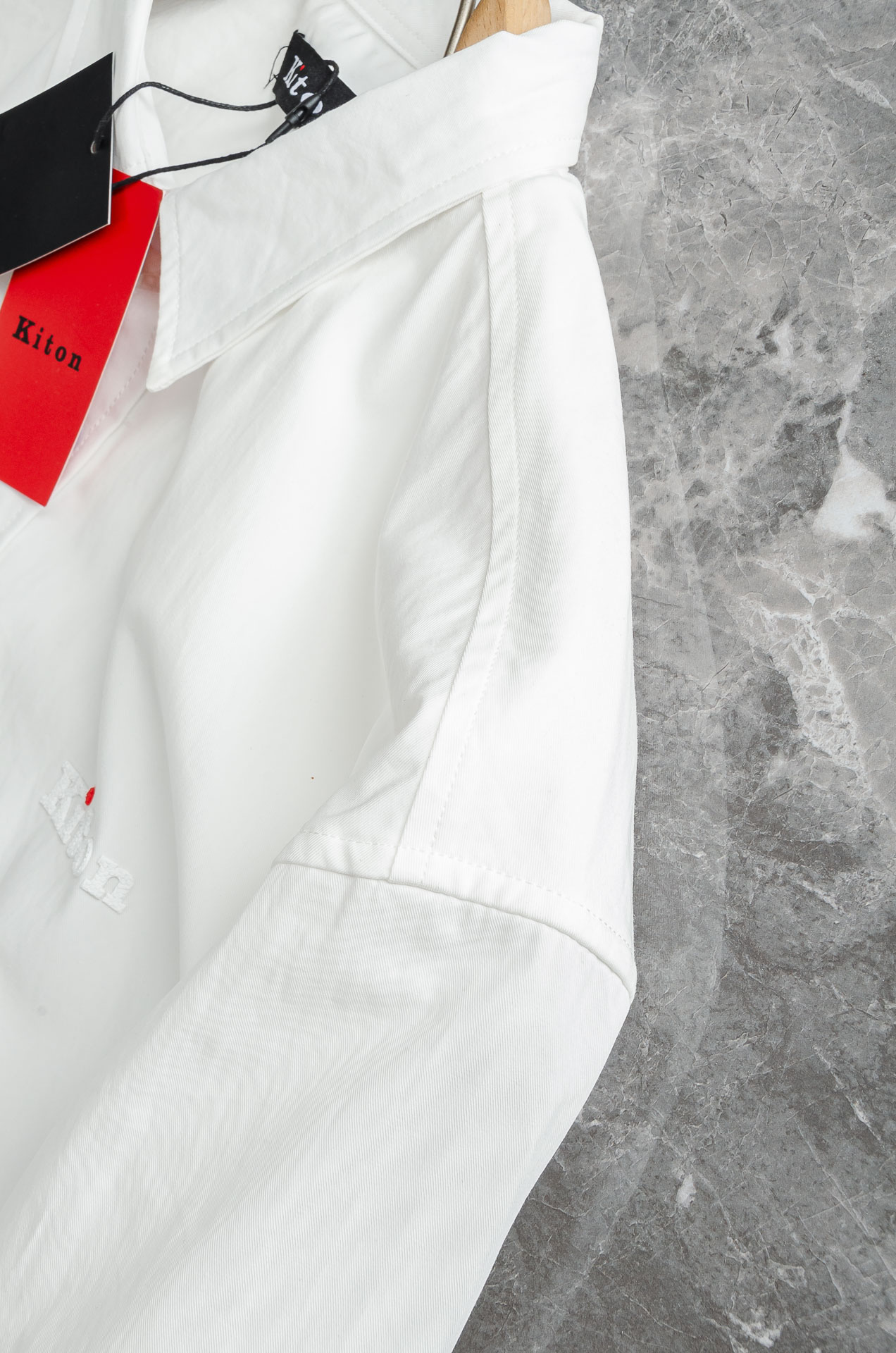 New#kiton 2025最新男士牛津布长袖衬衫，香港贸易公司货，纯正洋行渠道，品相完美如斯，高端意大