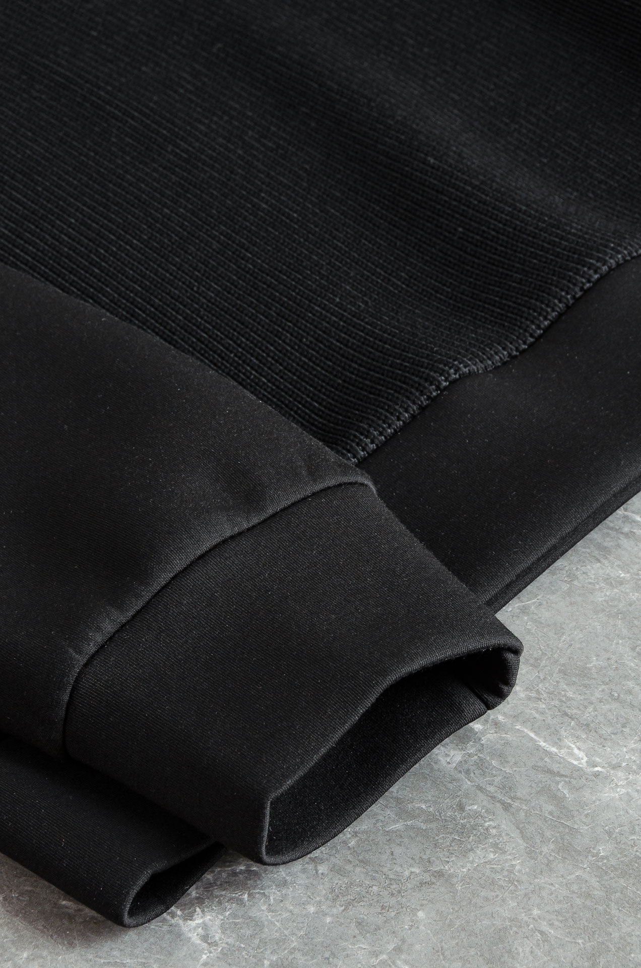 Prada普拉达 2025FW新品 空气棉长袖男士卫衣#选用进口面料58.6%聚酯纤维 18.8% 棉1