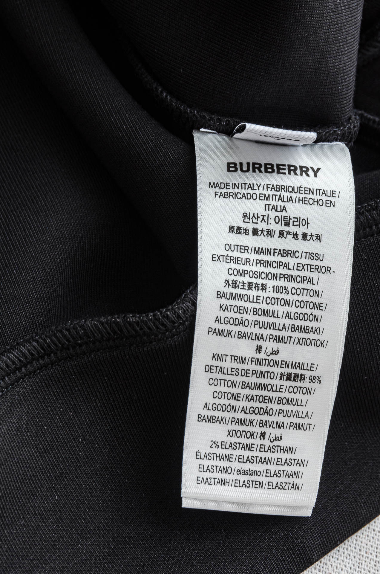 BURB#ERRY 巴/宝莉2026FW圆领长袖男士套头卫衣#质感硬朗挺拔有型，版型立体不易起皱，上身舒