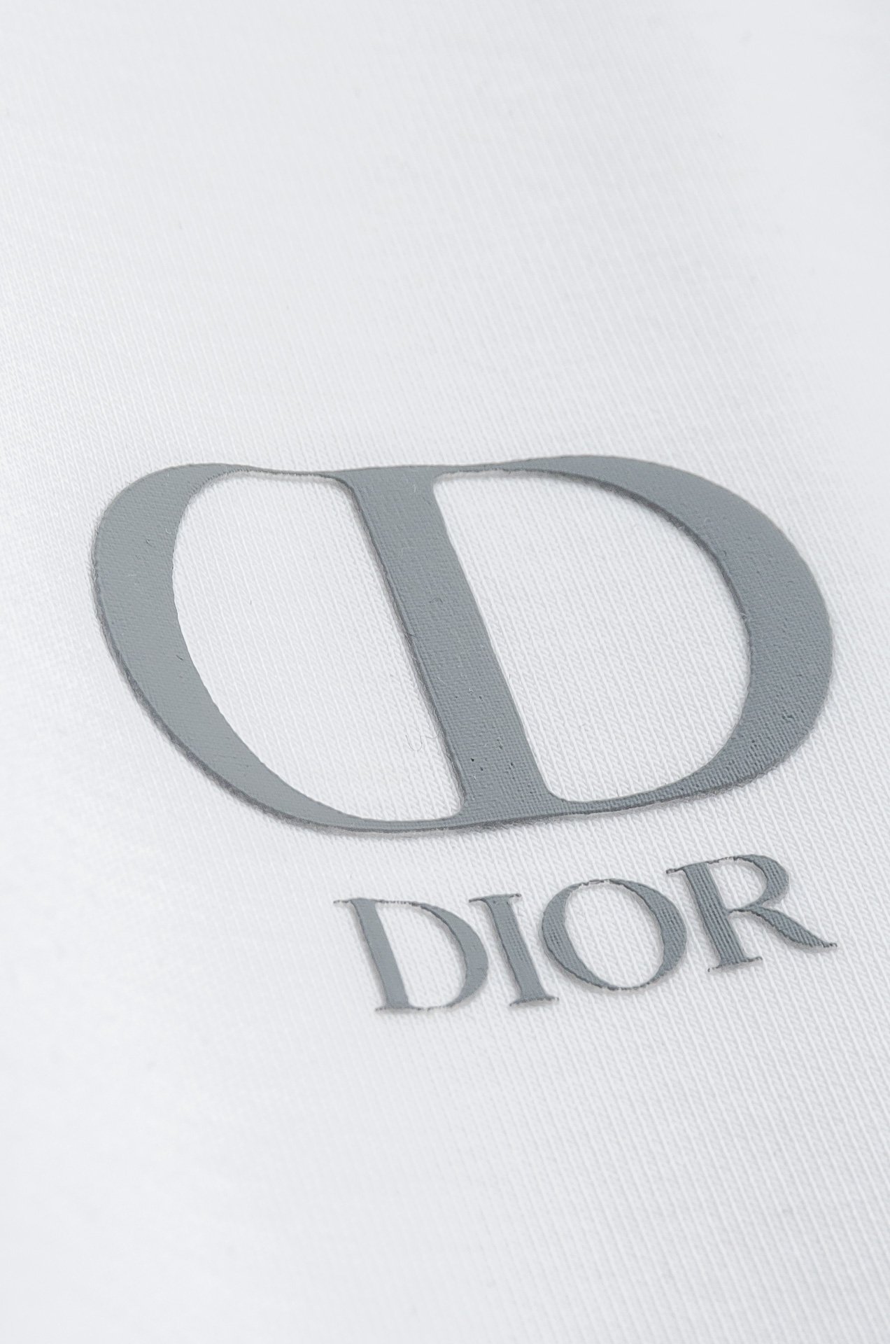 Dior 迪奥2026FW圆领长袖男士套头卫衣#质感硬朗挺拔有型，版型立体不易起皱，上身舒适却不失柔软度