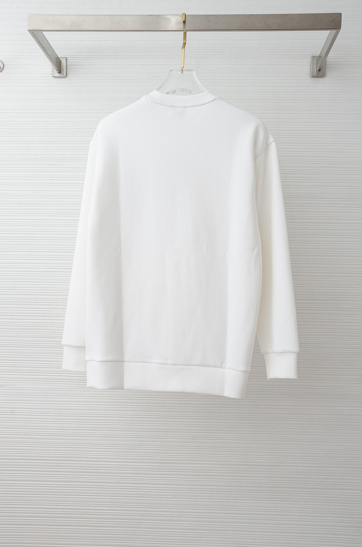 Dior 迪奥2026FW圆领长袖男士套头卫衣#质感硬朗挺拔有型，版型立体不易起皱，上身舒适却不失柔软度