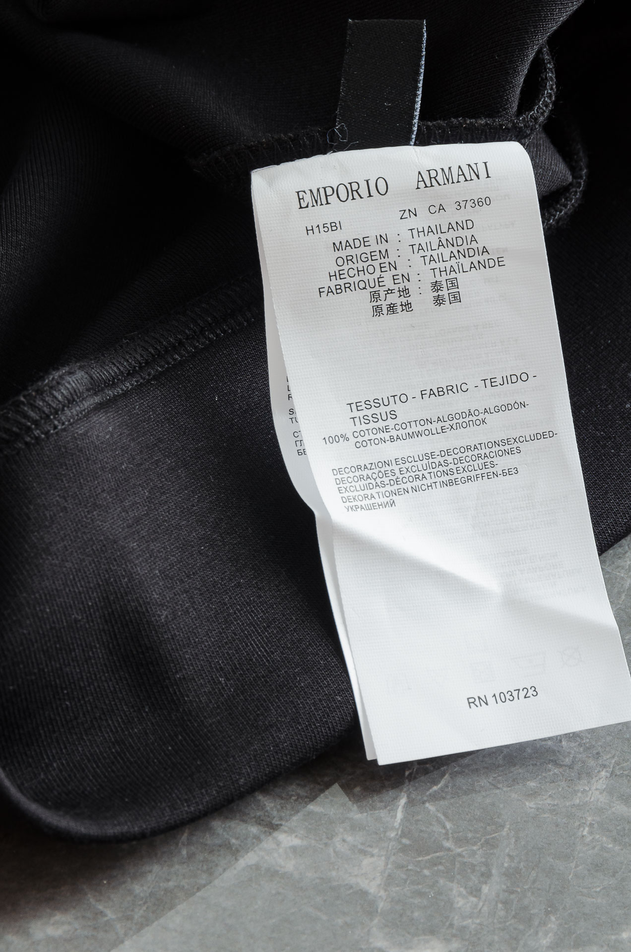 New# 阿玛尼 2025FW秋冬新品连帽卫衣#质感硬朗挺拔有型，版型立体不易起皱，上身舒适却不失柔软度