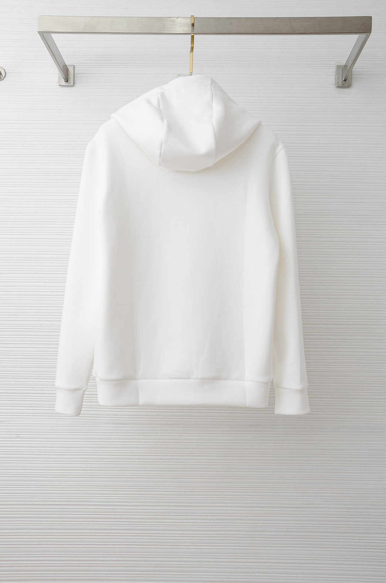 BBR 巴宝莉 2025FW秋冬新品连帽卫衣#质感硬朗挺拔有型，版型立体不易起皱，上身舒适却不失柔软度，