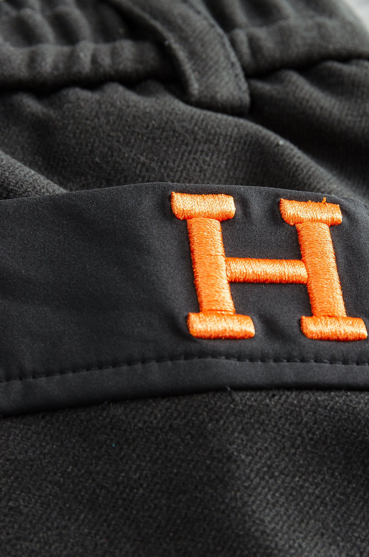 爱马仕2025 FW新品 弹力抽绳腰头男士休闲舒适直筒长裤其匠心打造，毋庸置疑的极品重磅，无需过多的词汇